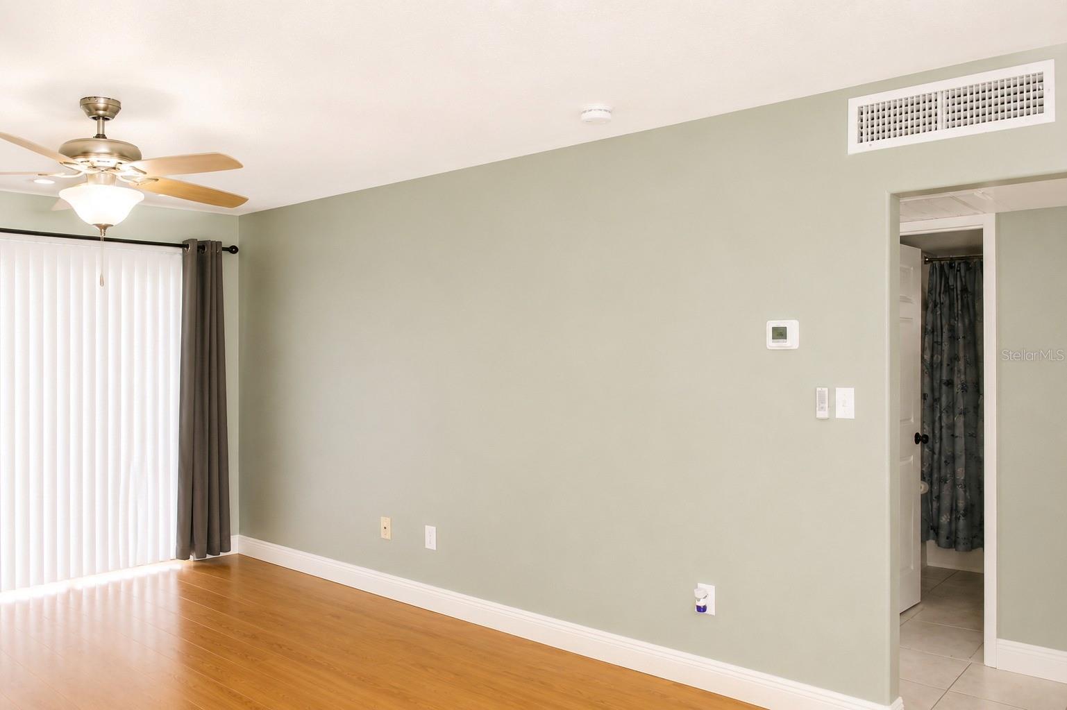 SUMMIT HOUSE - Residential