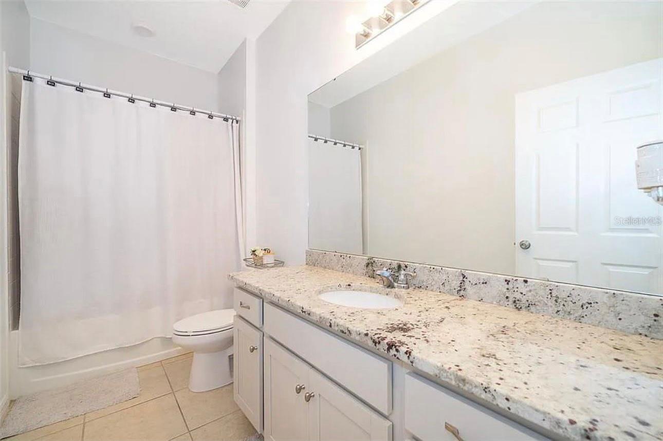 TOHOQUA PH 1 - Residential Lease