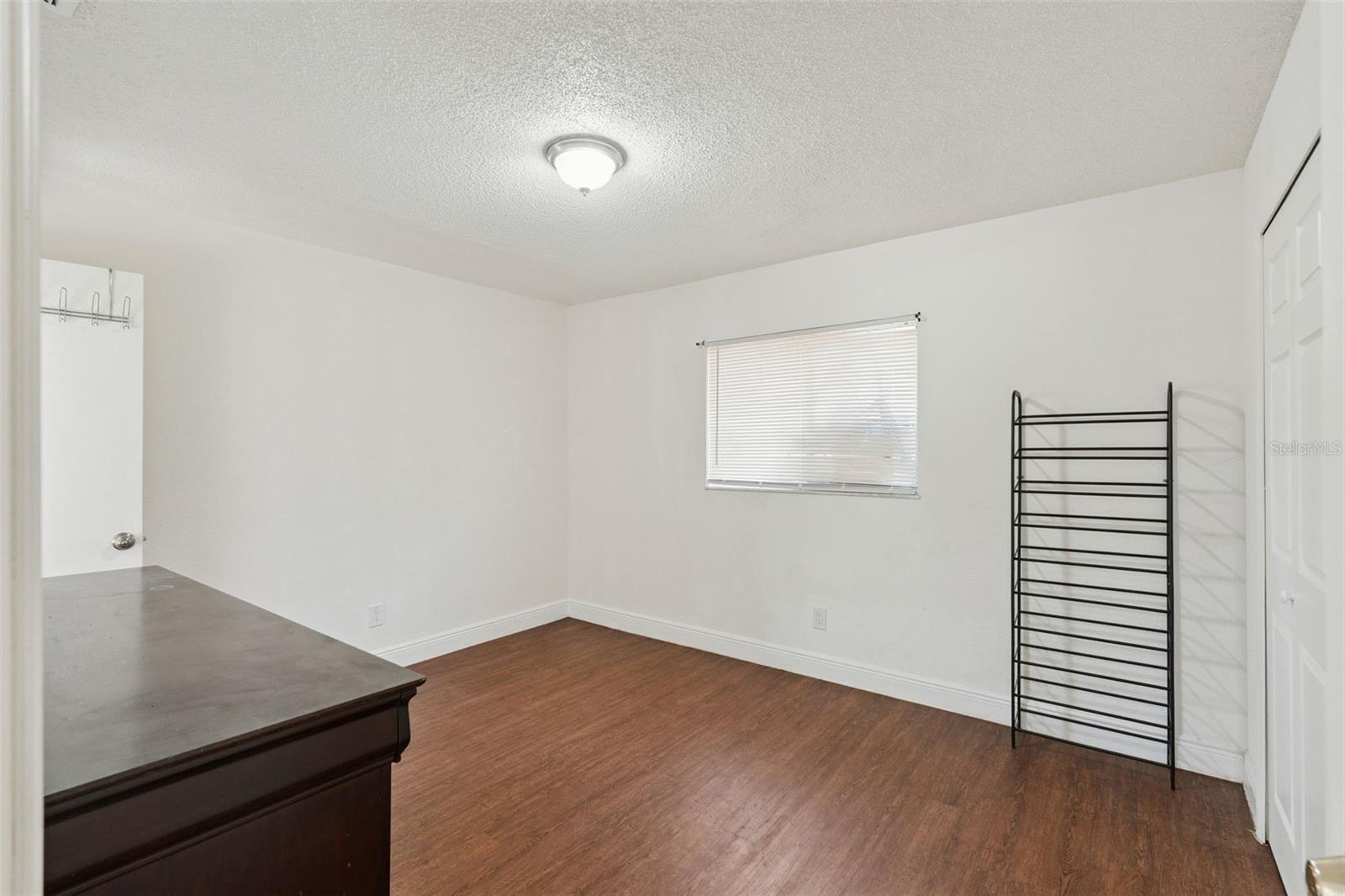 VILLAS AT SIGNAL HILL - Residential