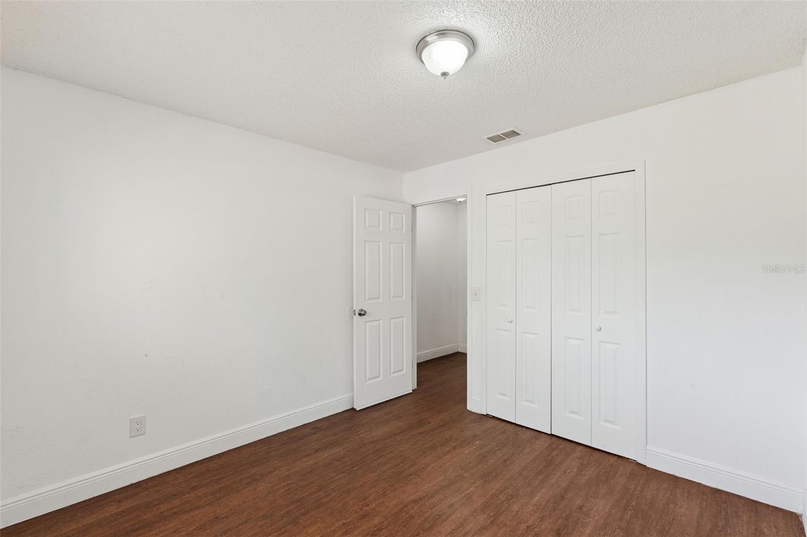 VILLAS AT SIGNAL HILL - Residential