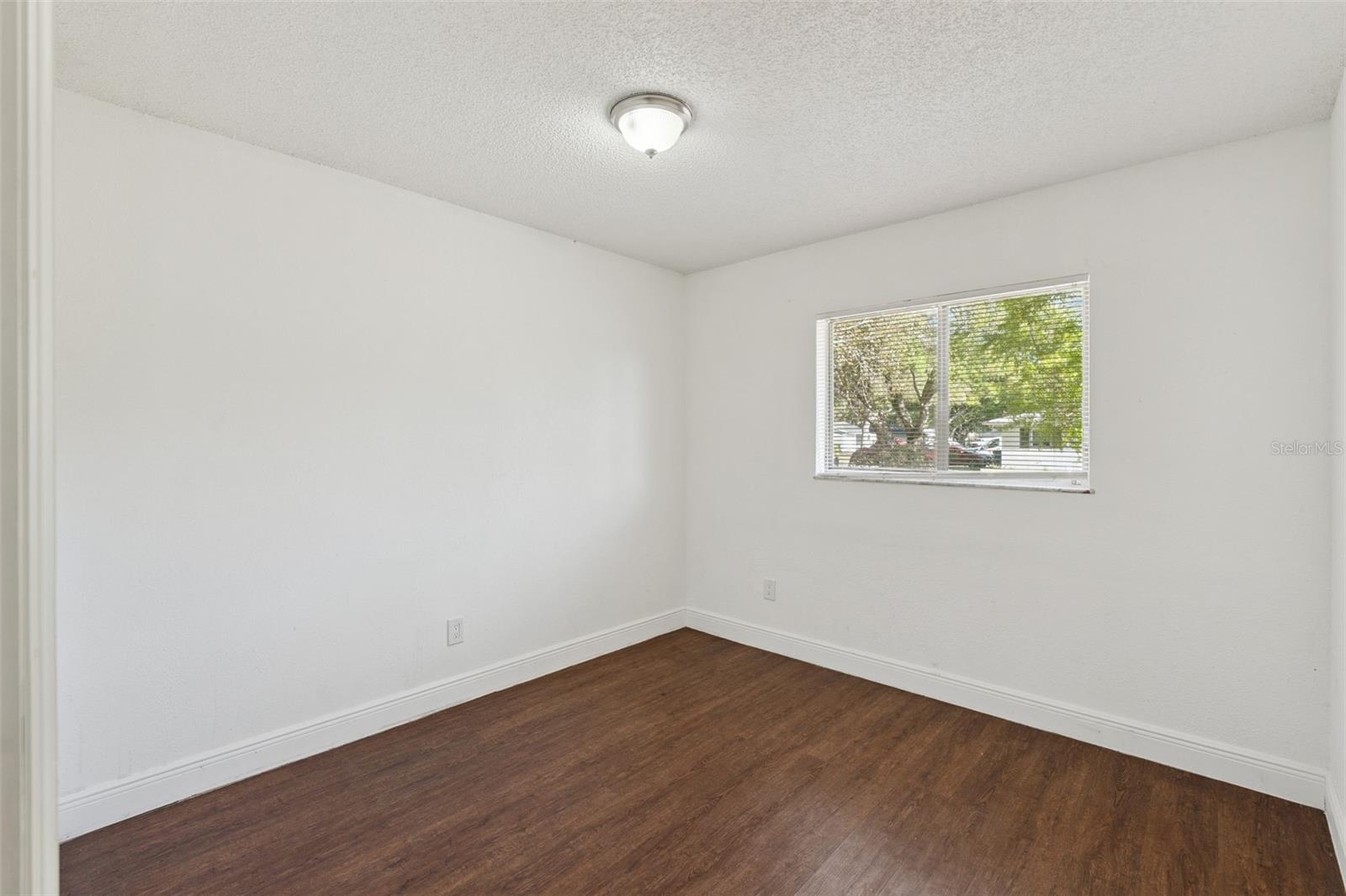 VILLAS AT SIGNAL HILL - Residential