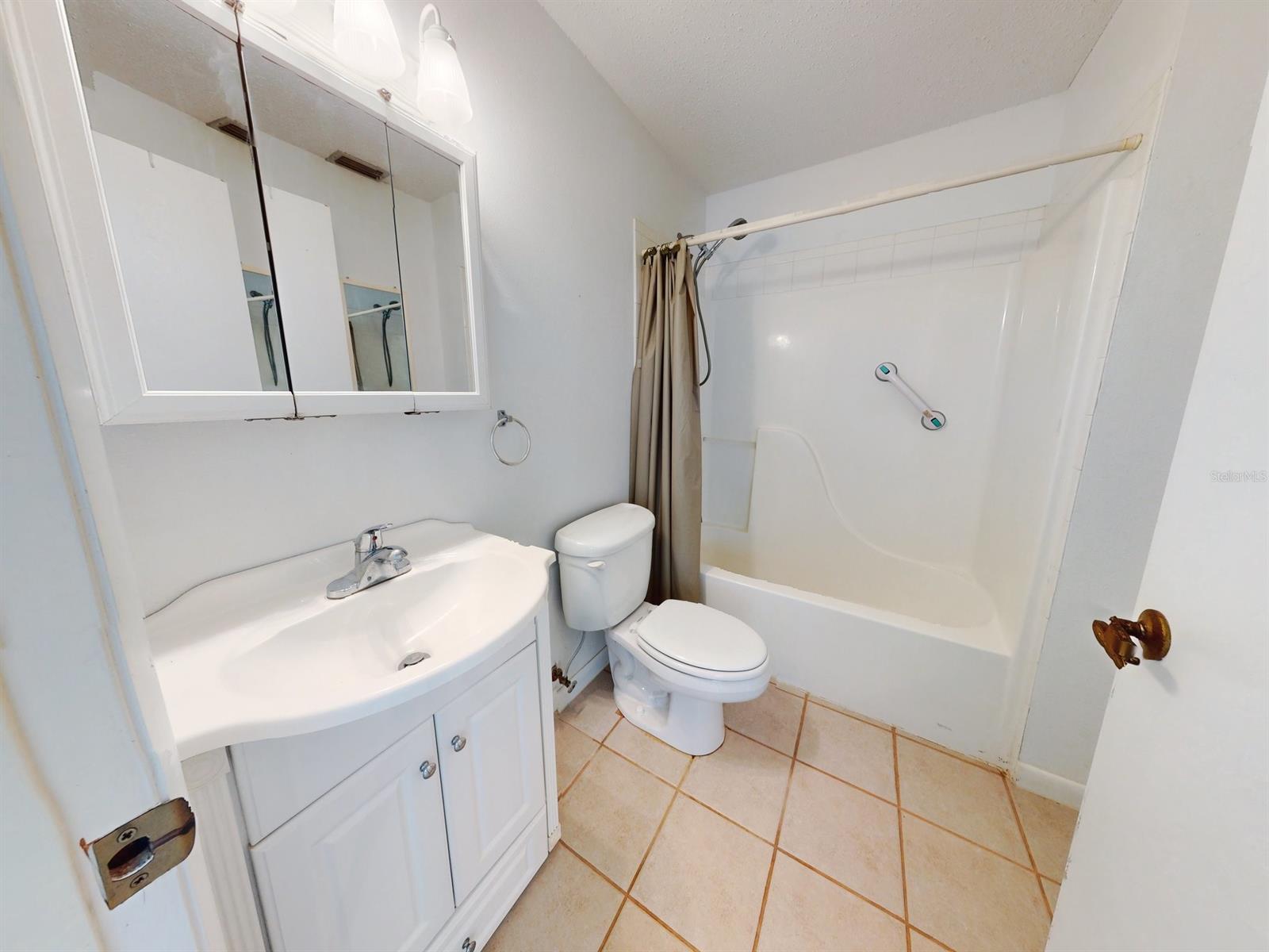 Florida Shores 01 - Residential