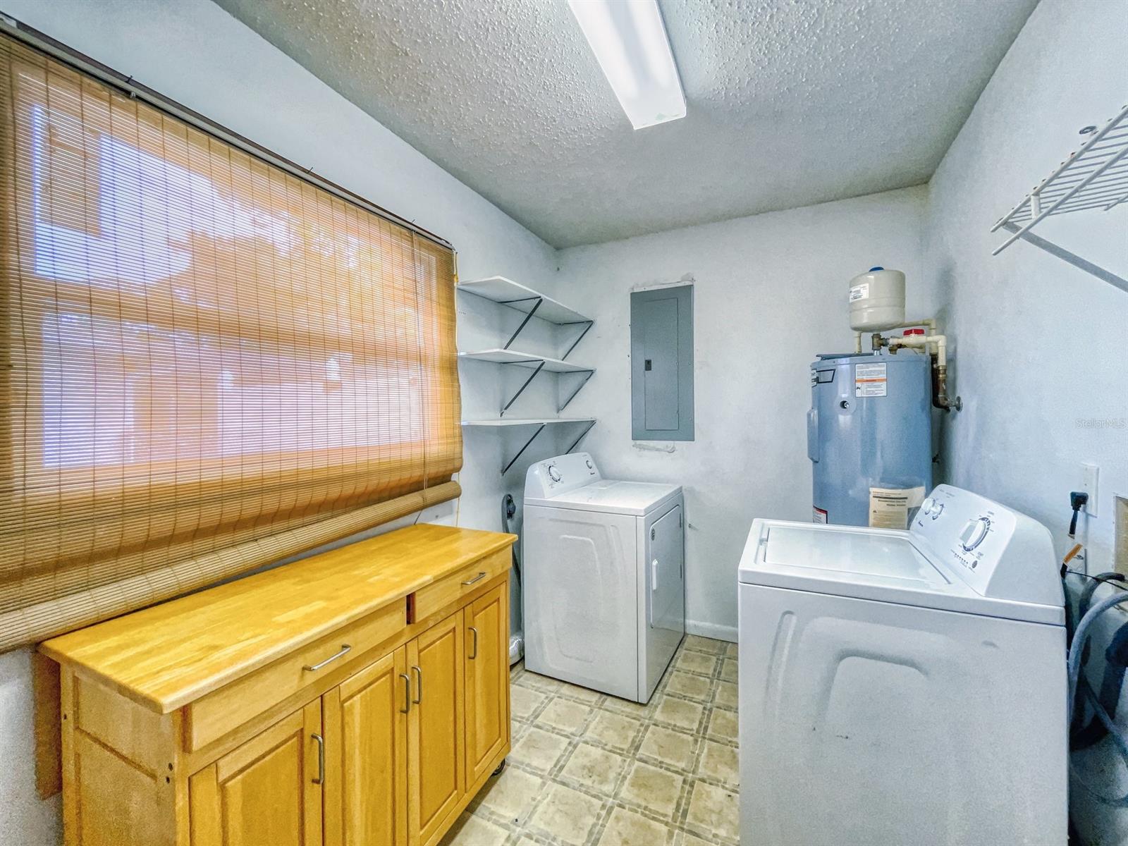 Florida Shores 01 - Residential