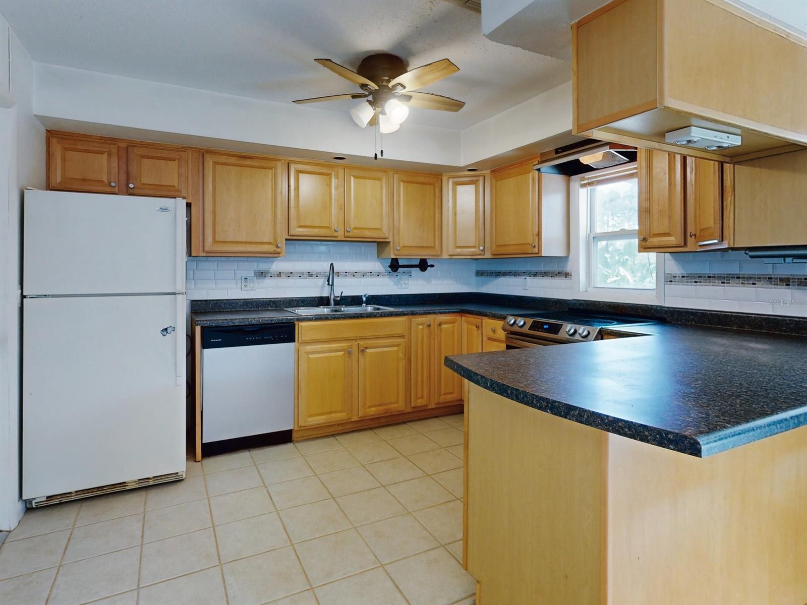 Florida Shores 01 - Residential