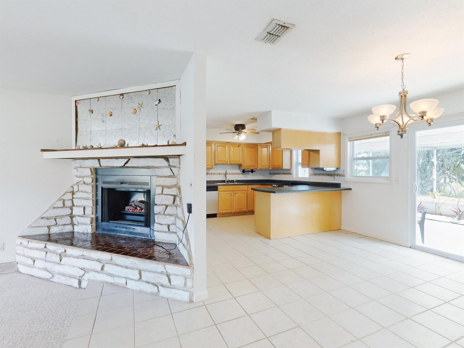 Florida Shores 01 - Residential