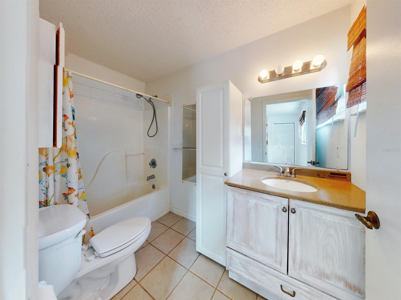 Florida Shores 01 - Residential