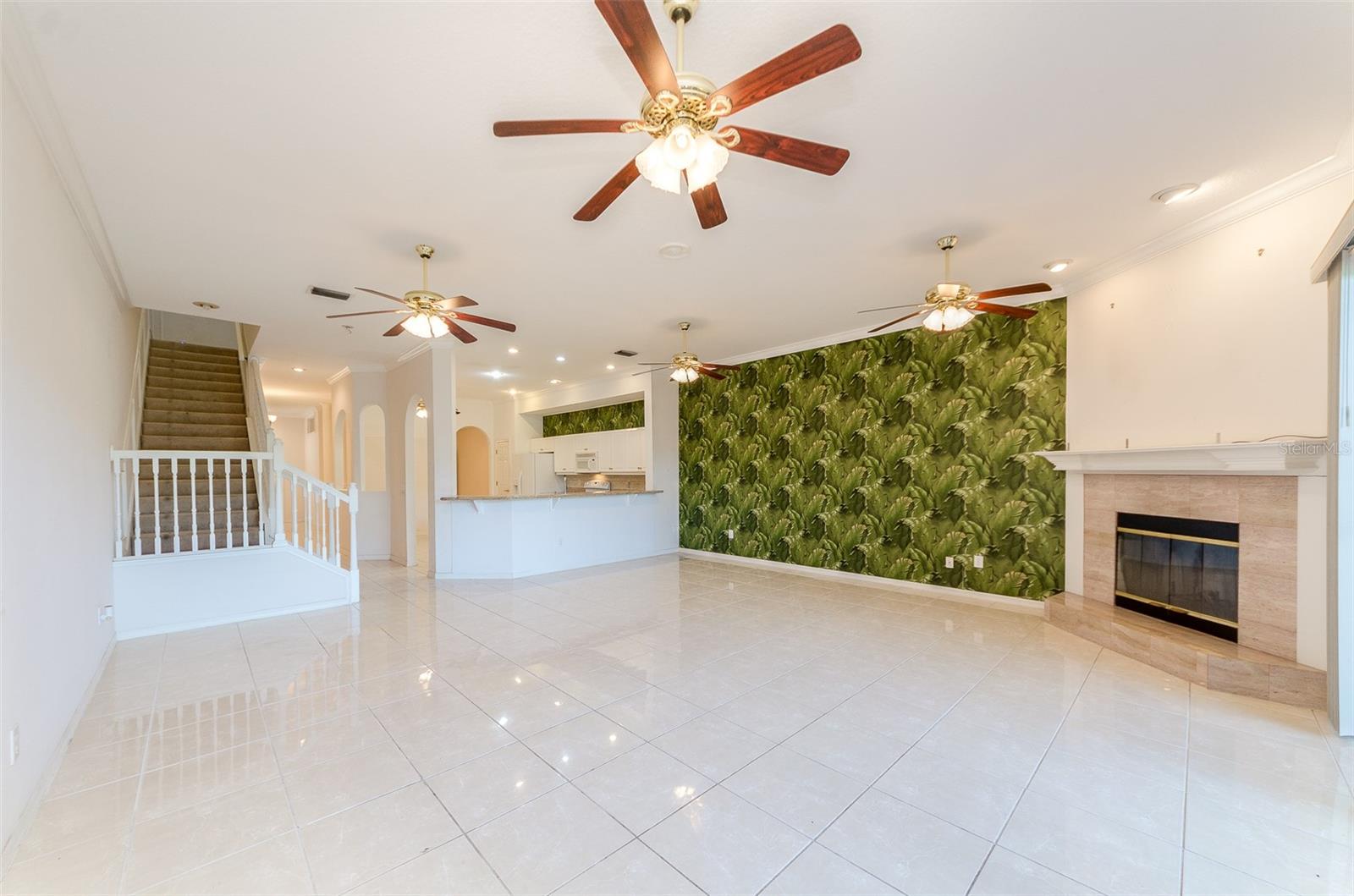 BOOT RANCH - EAGLE WATCH - Residential