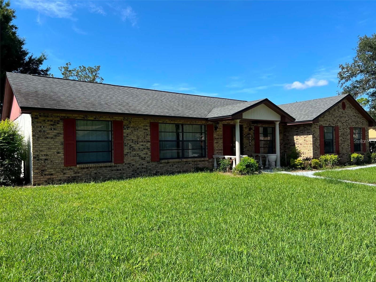 8936 ROSE HILL DRIVE
