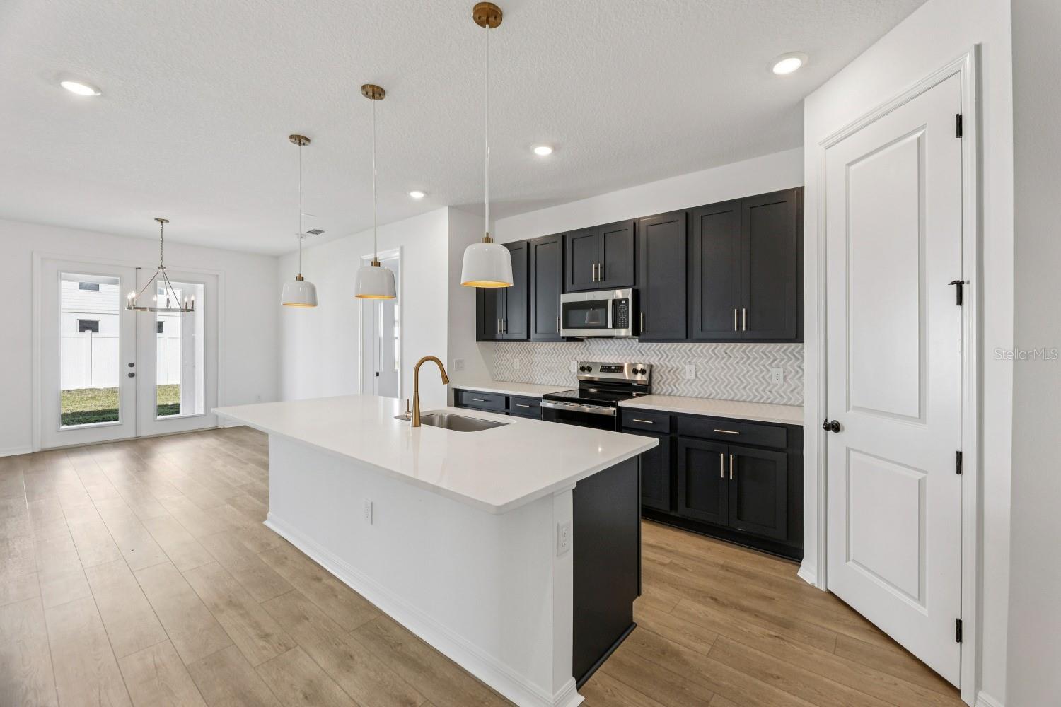 SUNBROOKE - Residential