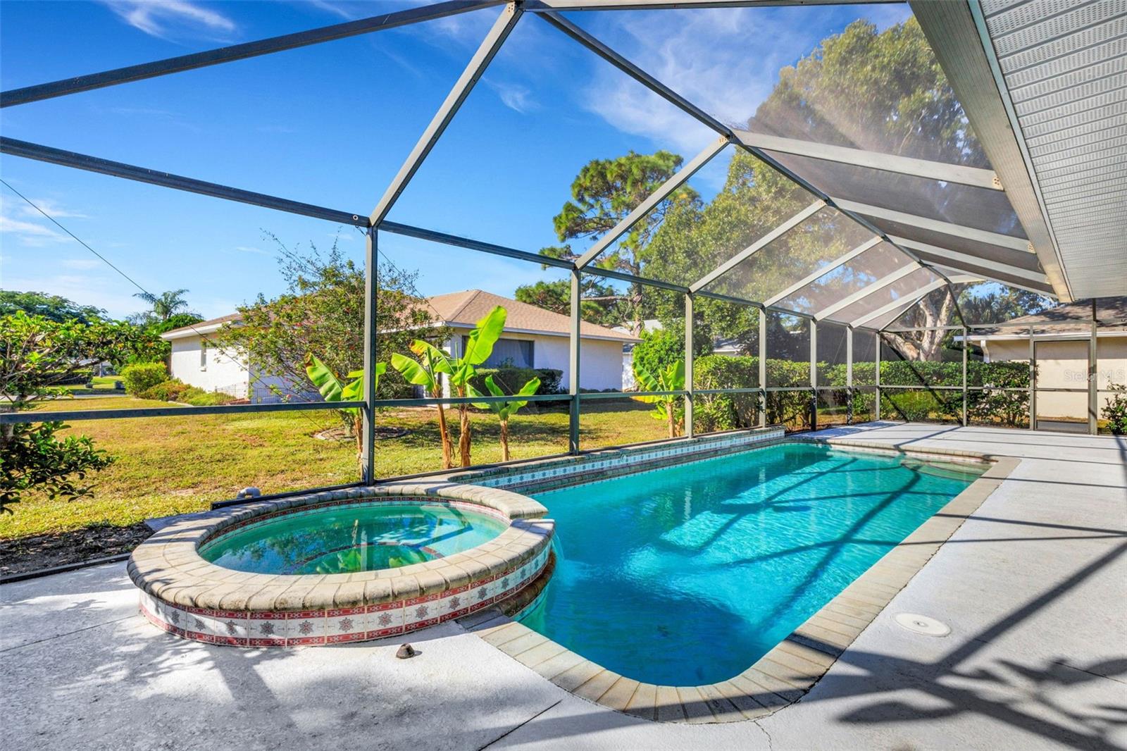 CEDAR CREEK - Residential