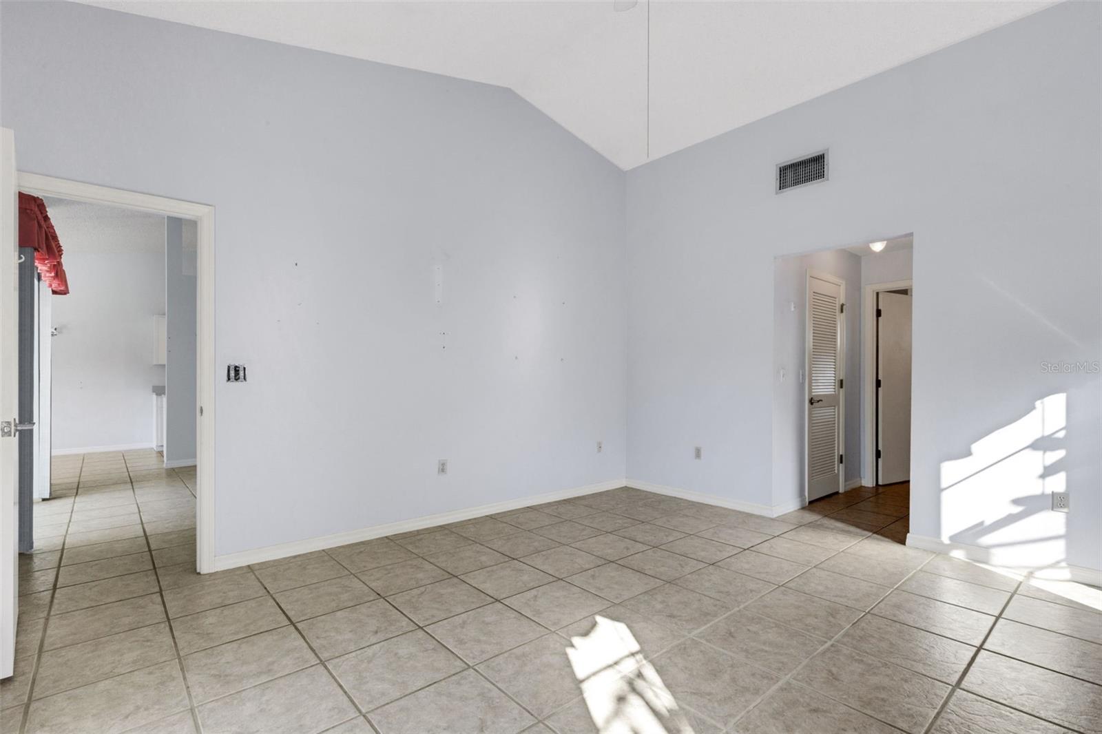 CEDAR CREEK - Residential