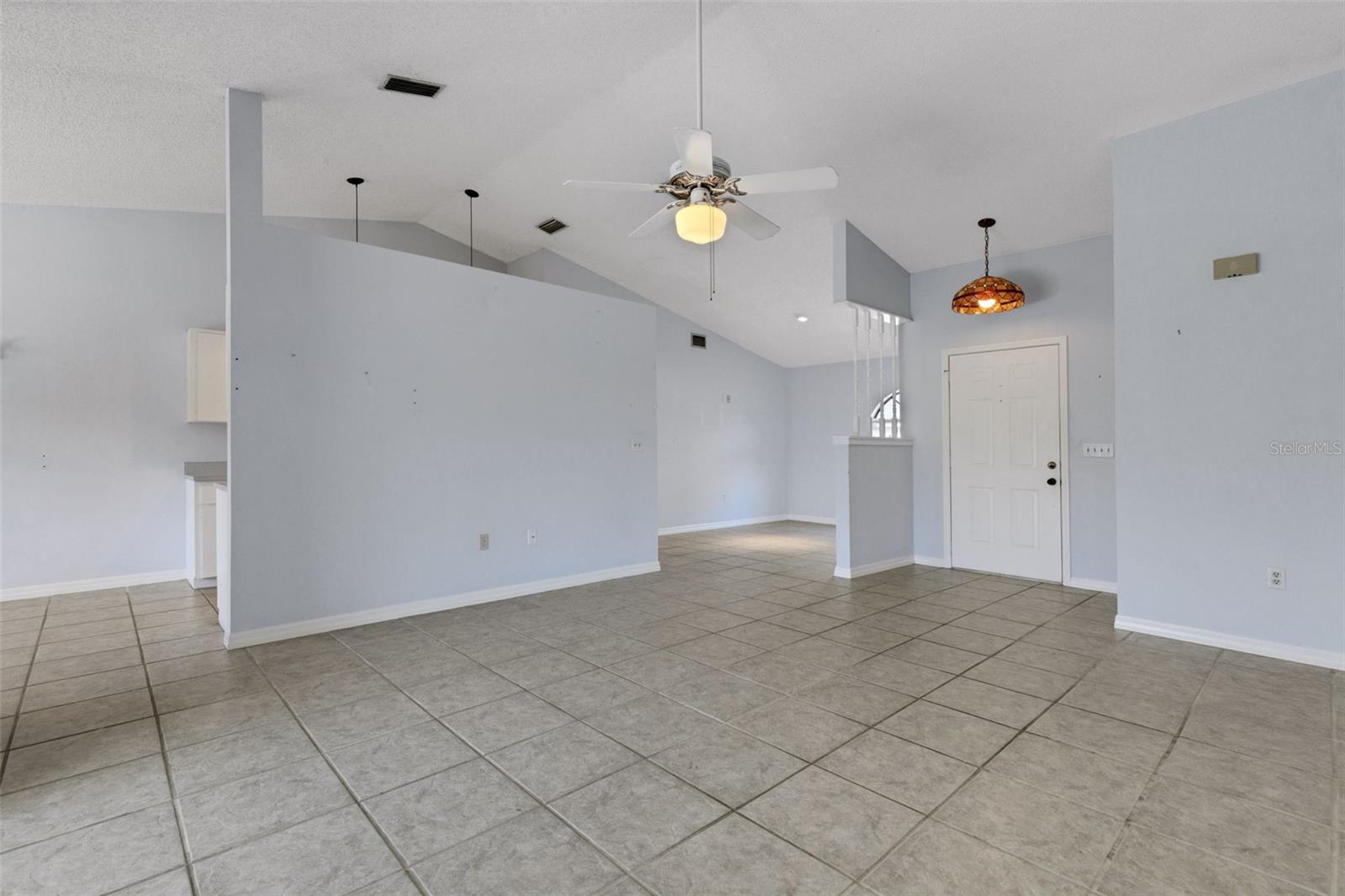 CEDAR CREEK - Residential