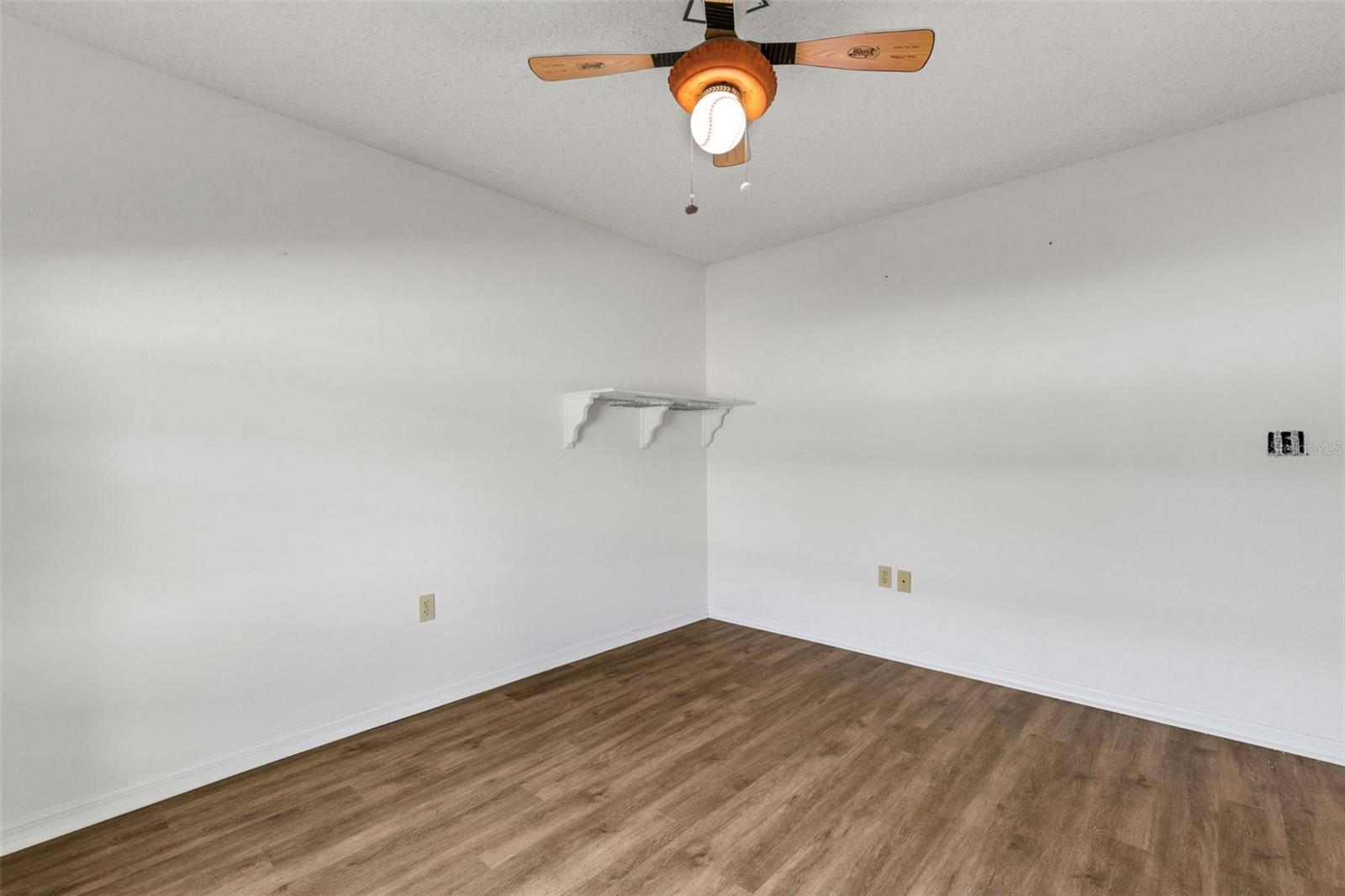 CEDAR CREEK - Residential