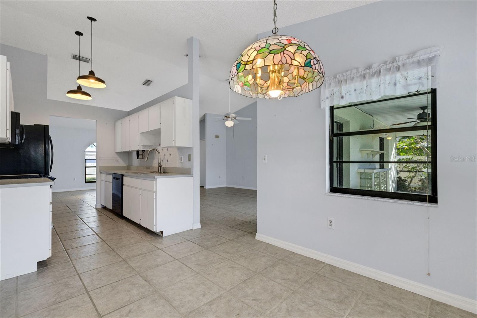 CEDAR CREEK - Residential