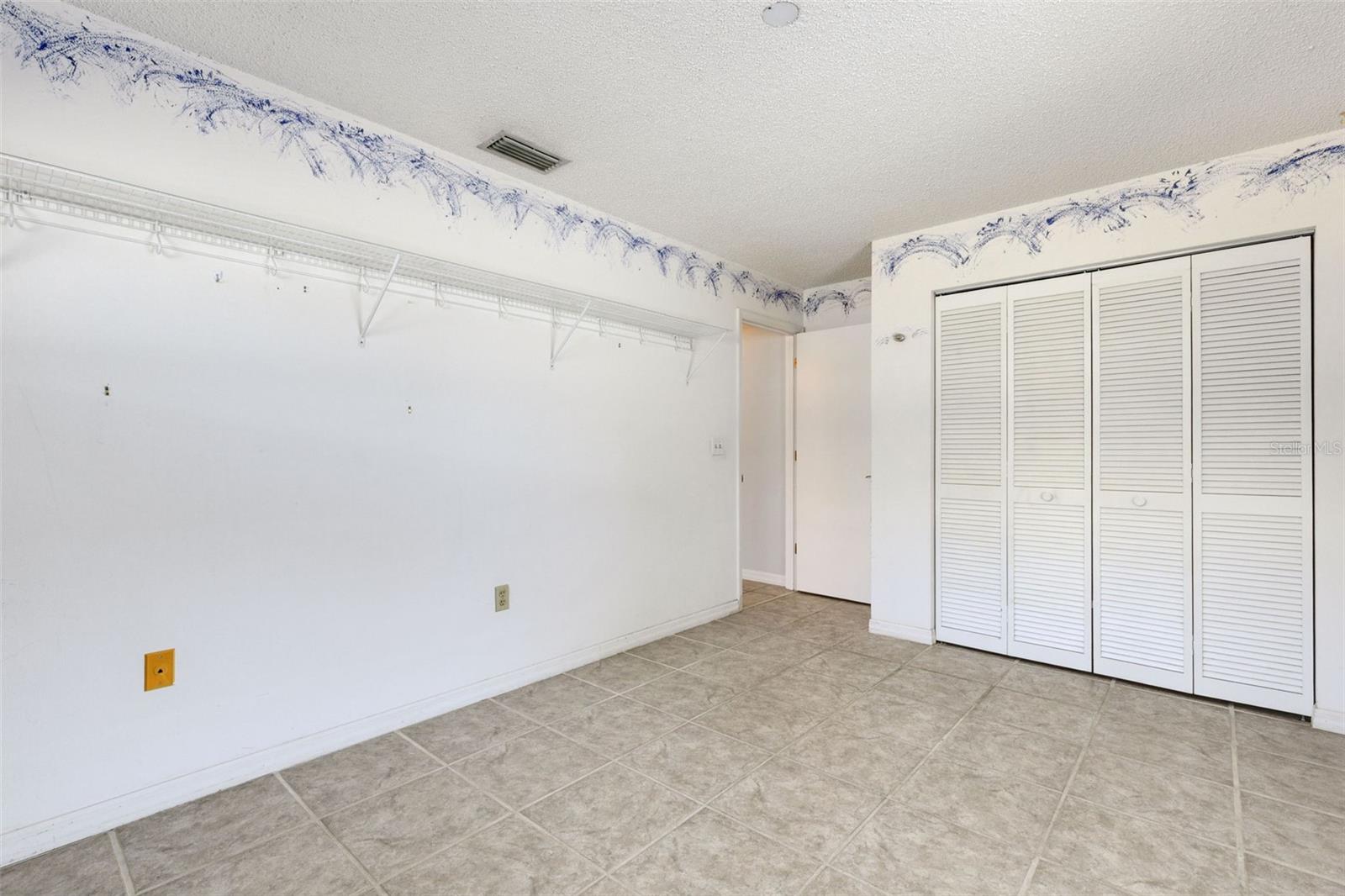 CEDAR CREEK - Residential