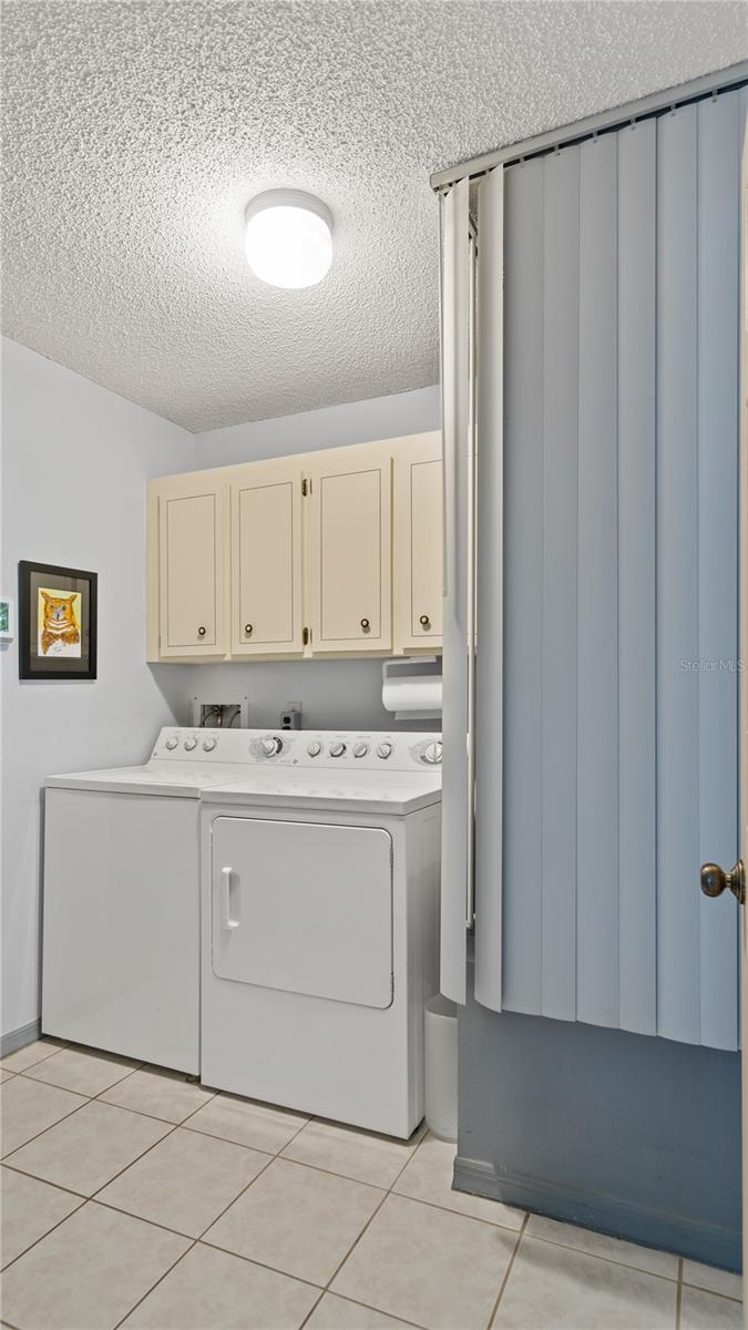 SILVER WOODS PH 01 - Residential