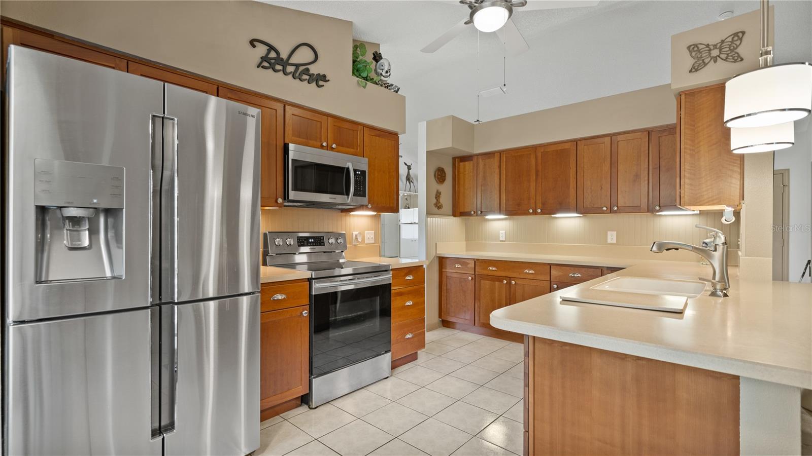 SILVER WOODS PH 01 - Residential