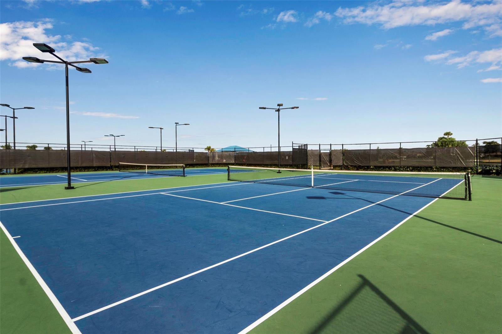 LORRAINE LAKES PH I - Residential