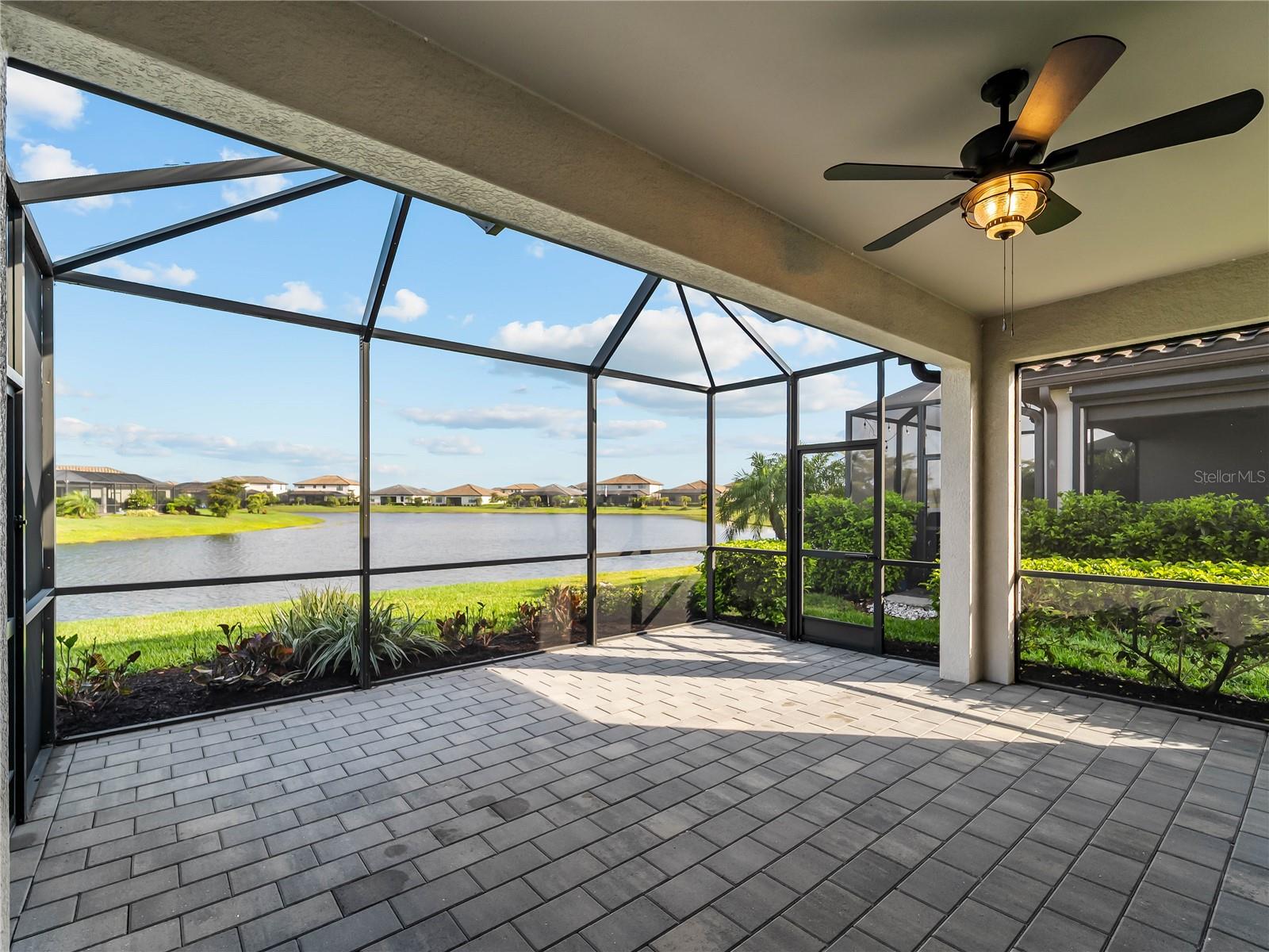 LORRAINE LAKES PH I - Residential