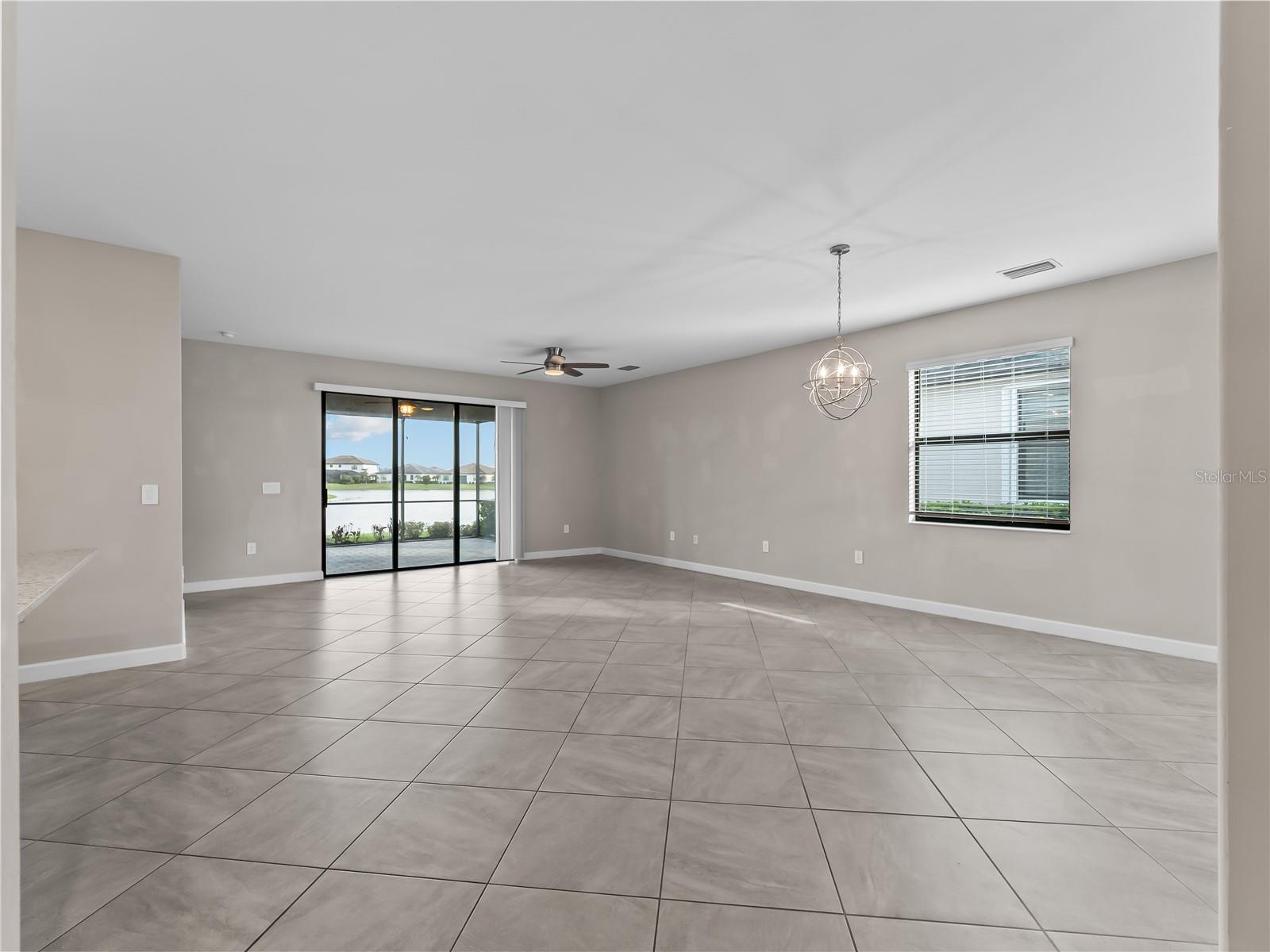 LORRAINE LAKES PH I - Residential