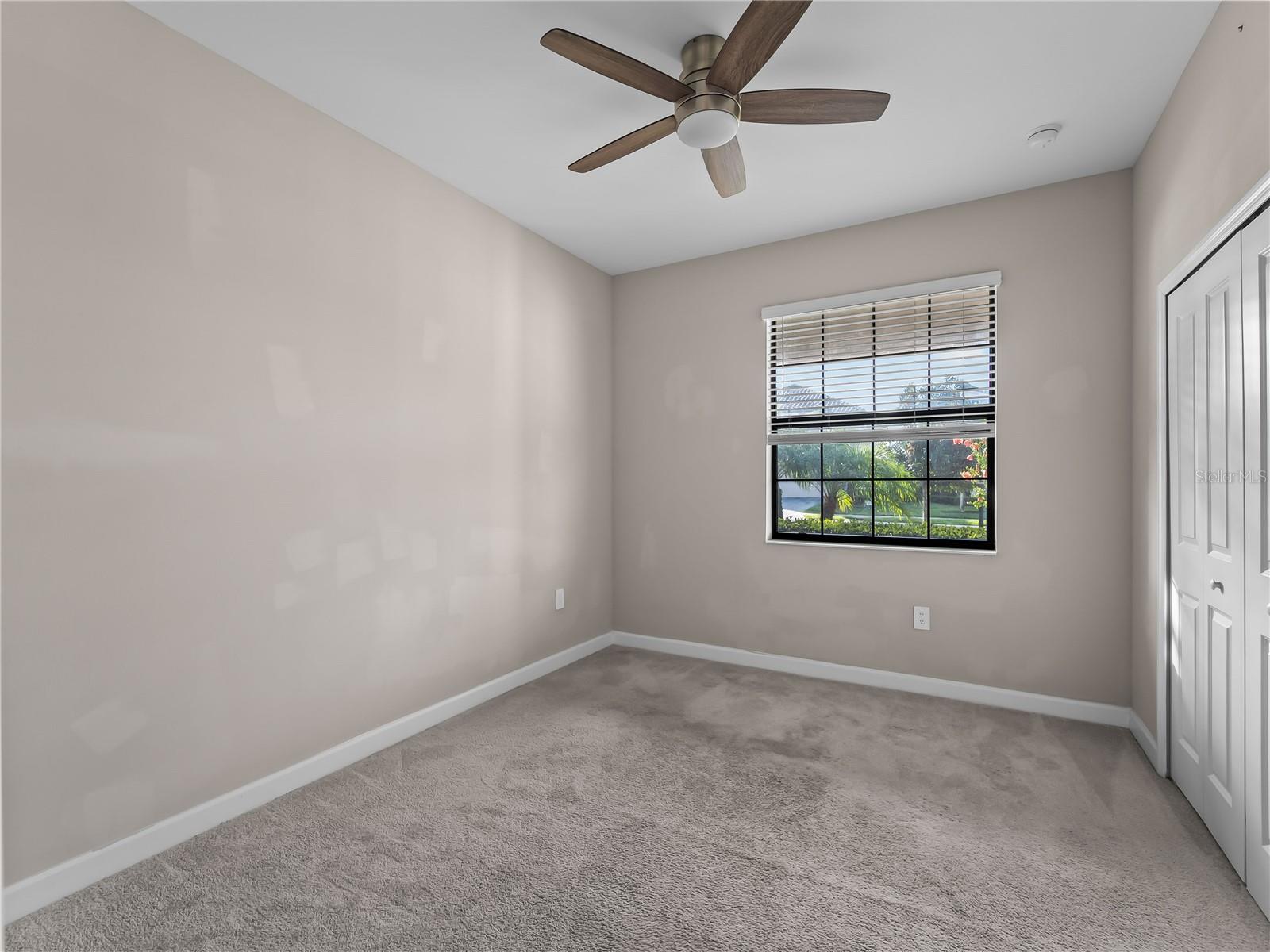 LORRAINE LAKES PH I - Residential