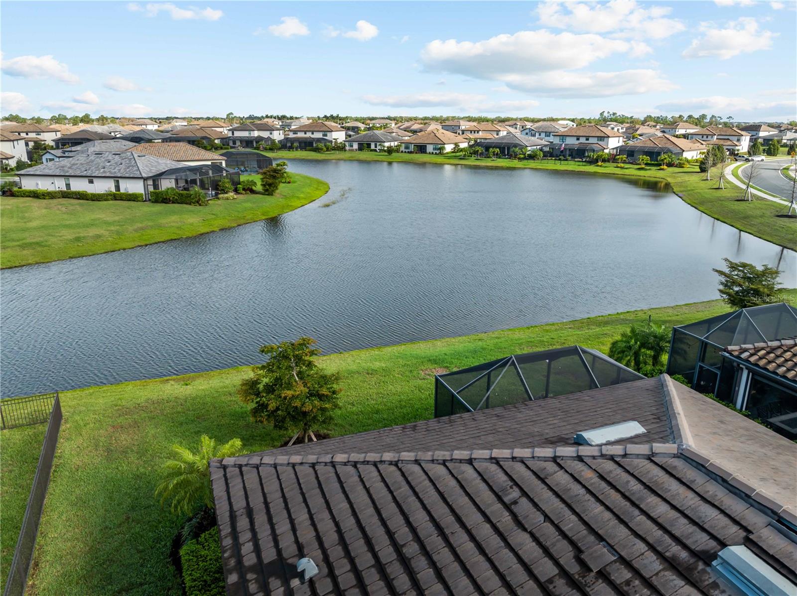 LORRAINE LAKES PH I - Residential