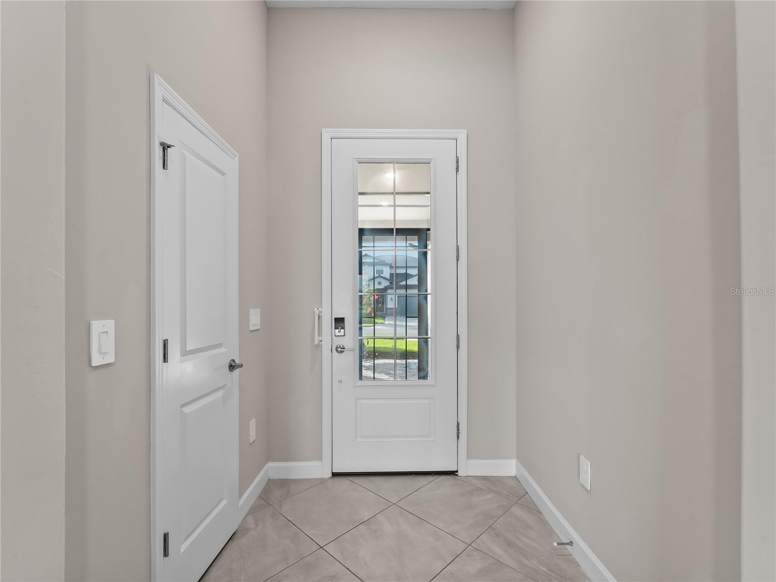 LORRAINE LAKES PH I - Residential