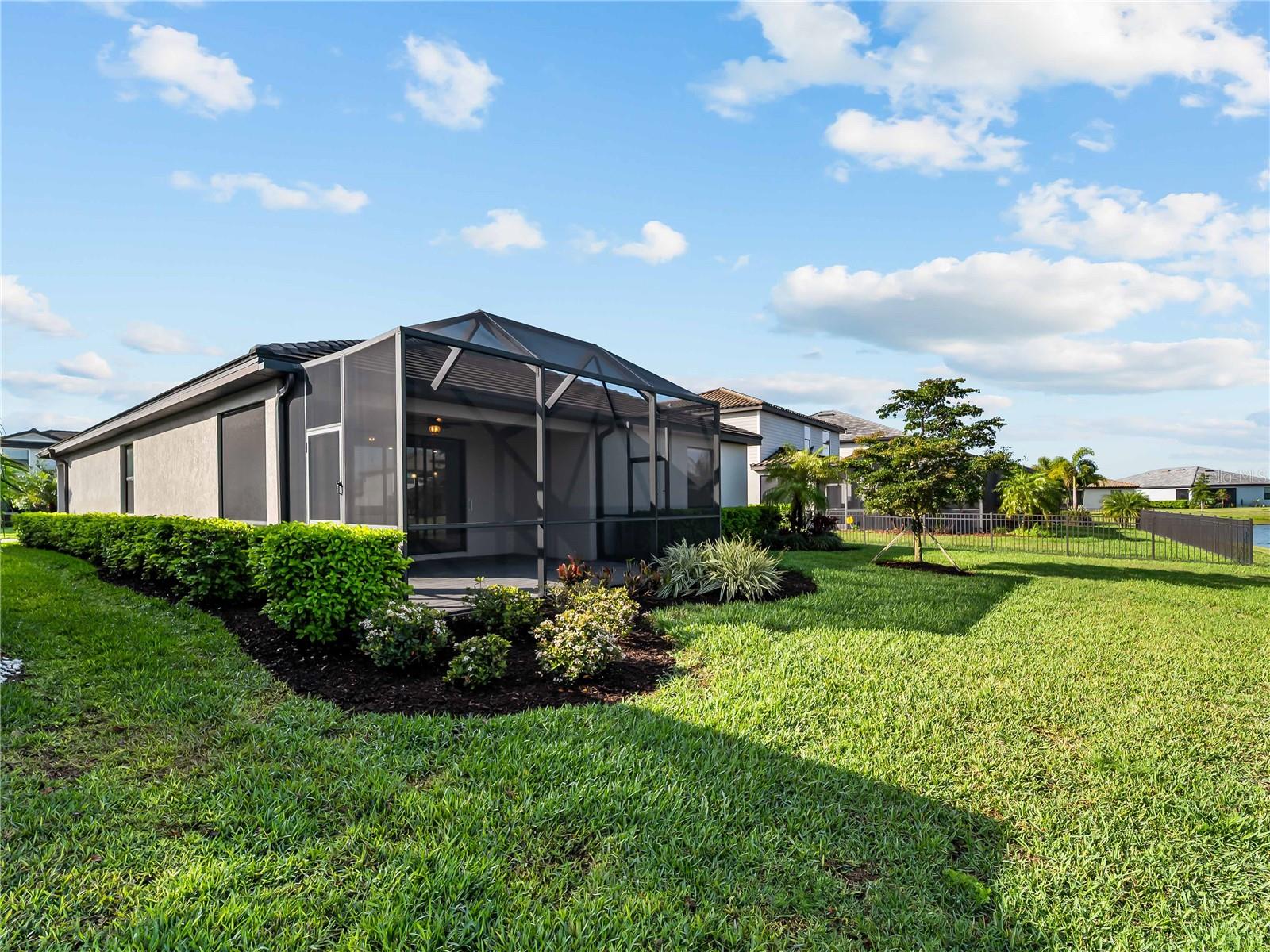 LORRAINE LAKES PH I - Residential