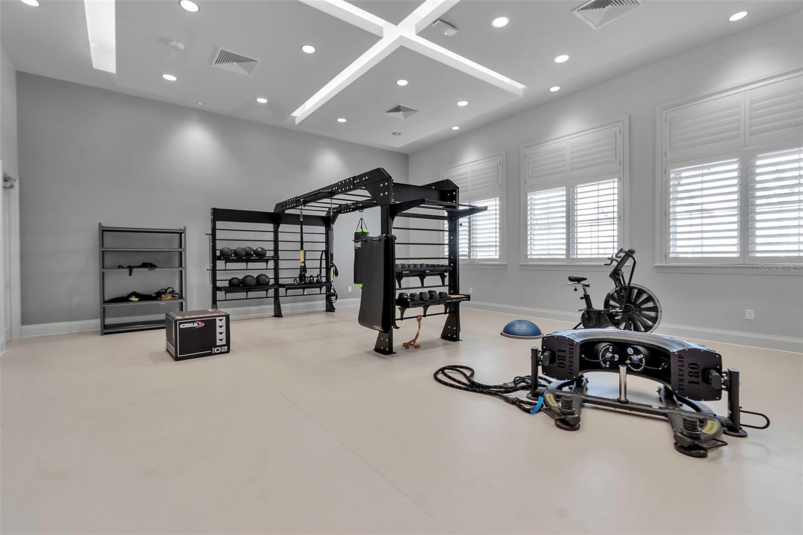 LORRAINE LAKES PH I - Residential