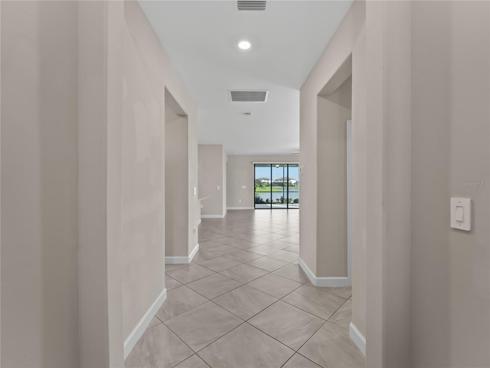 LORRAINE LAKES PH I - Residential