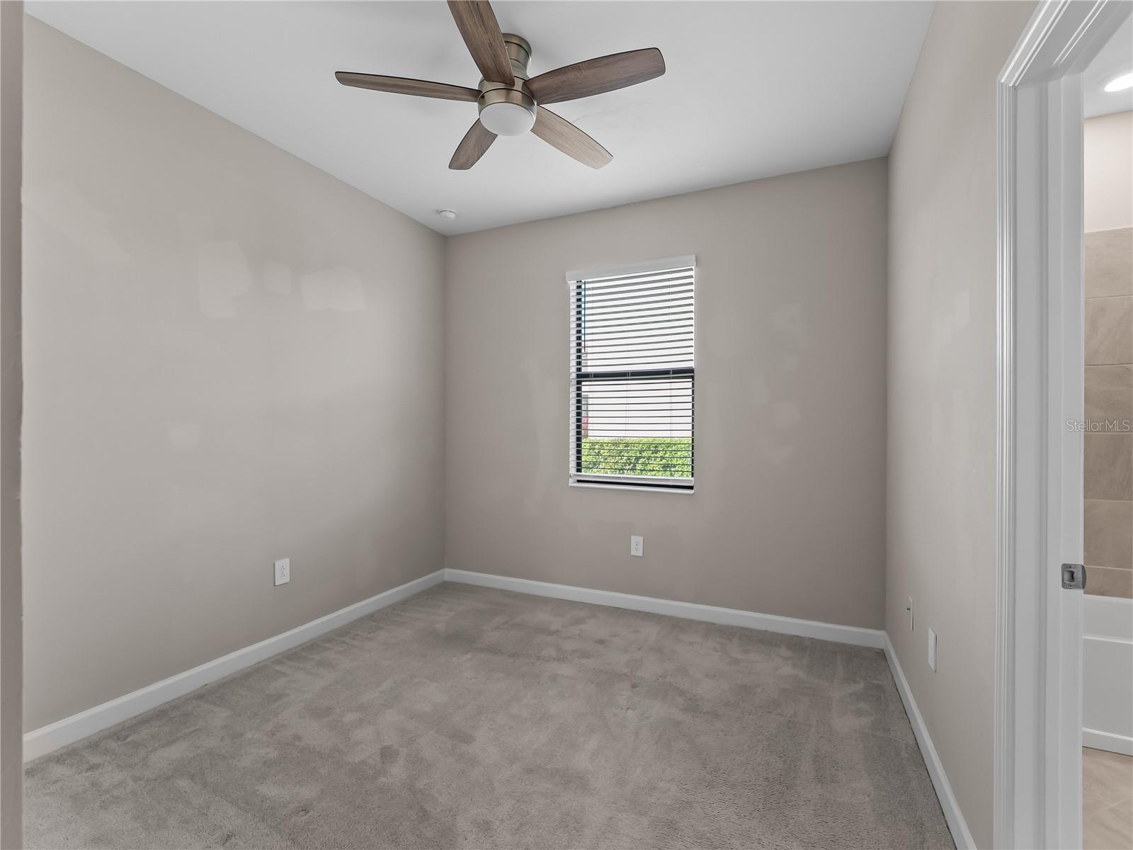 LORRAINE LAKES PH I - Residential