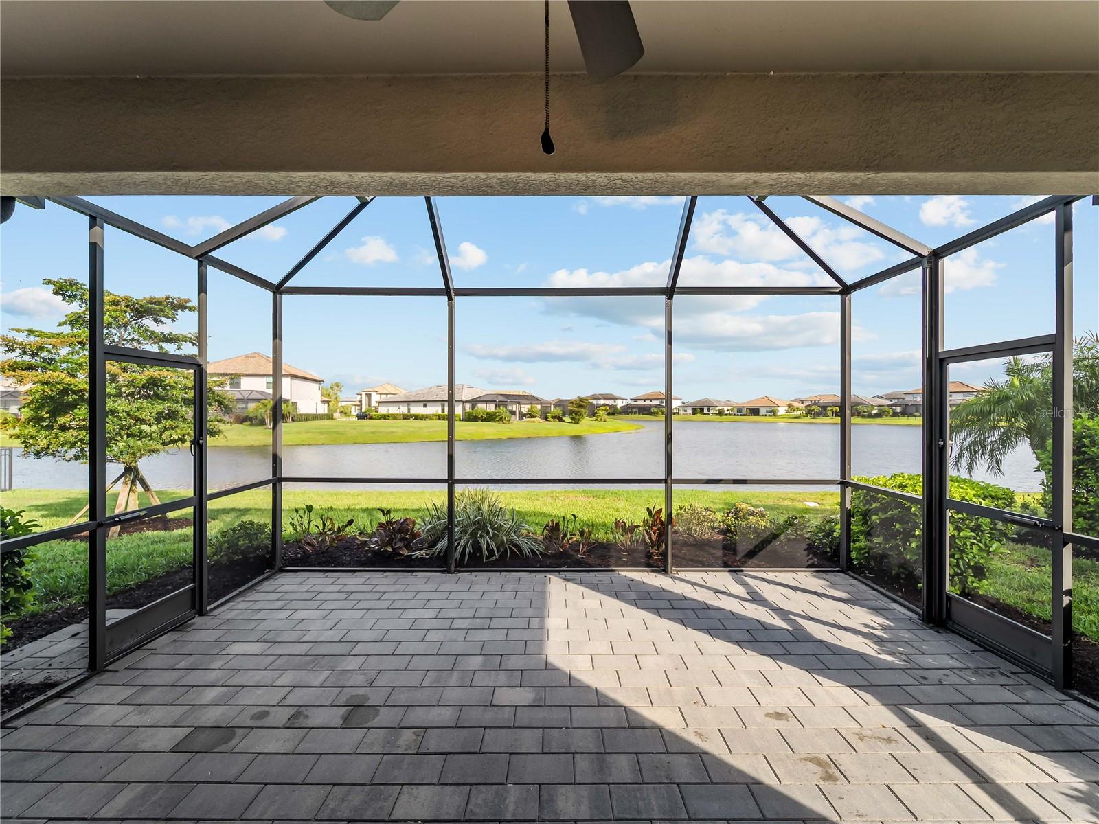 LORRAINE LAKES PH I - Residential