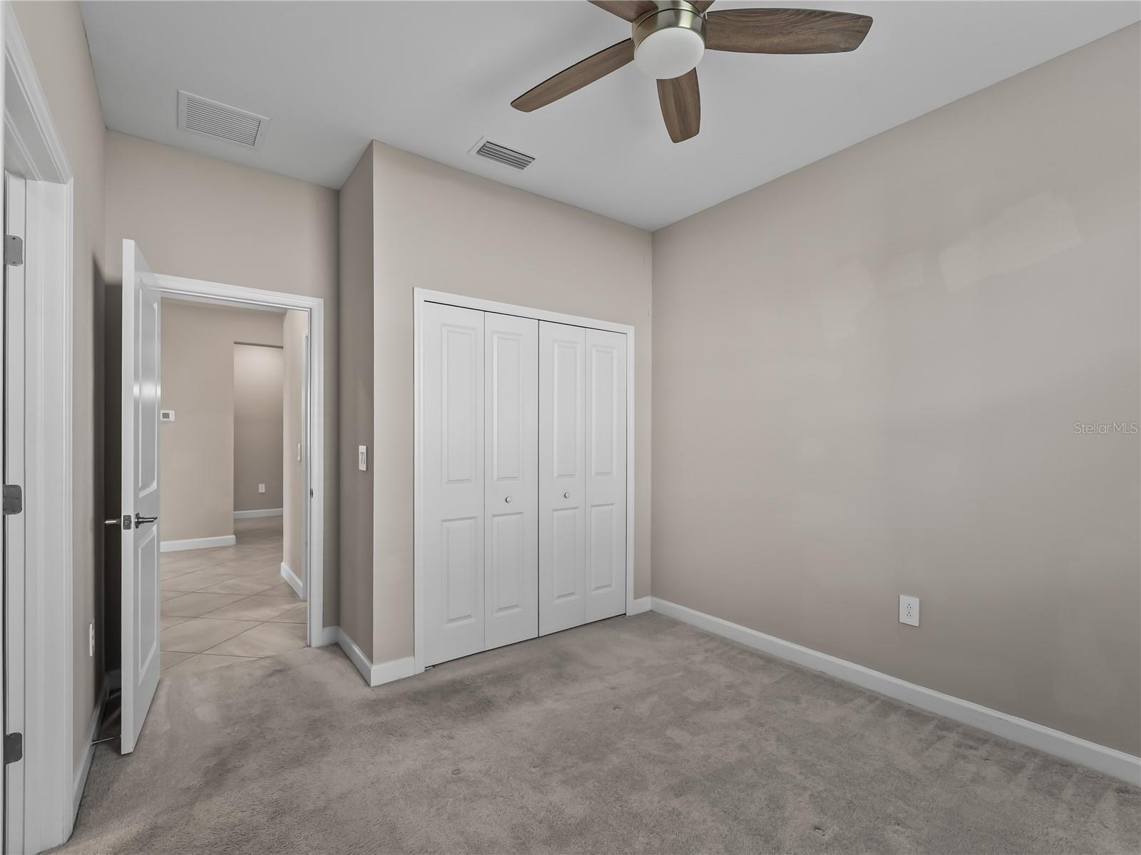 LORRAINE LAKES PH I - Residential