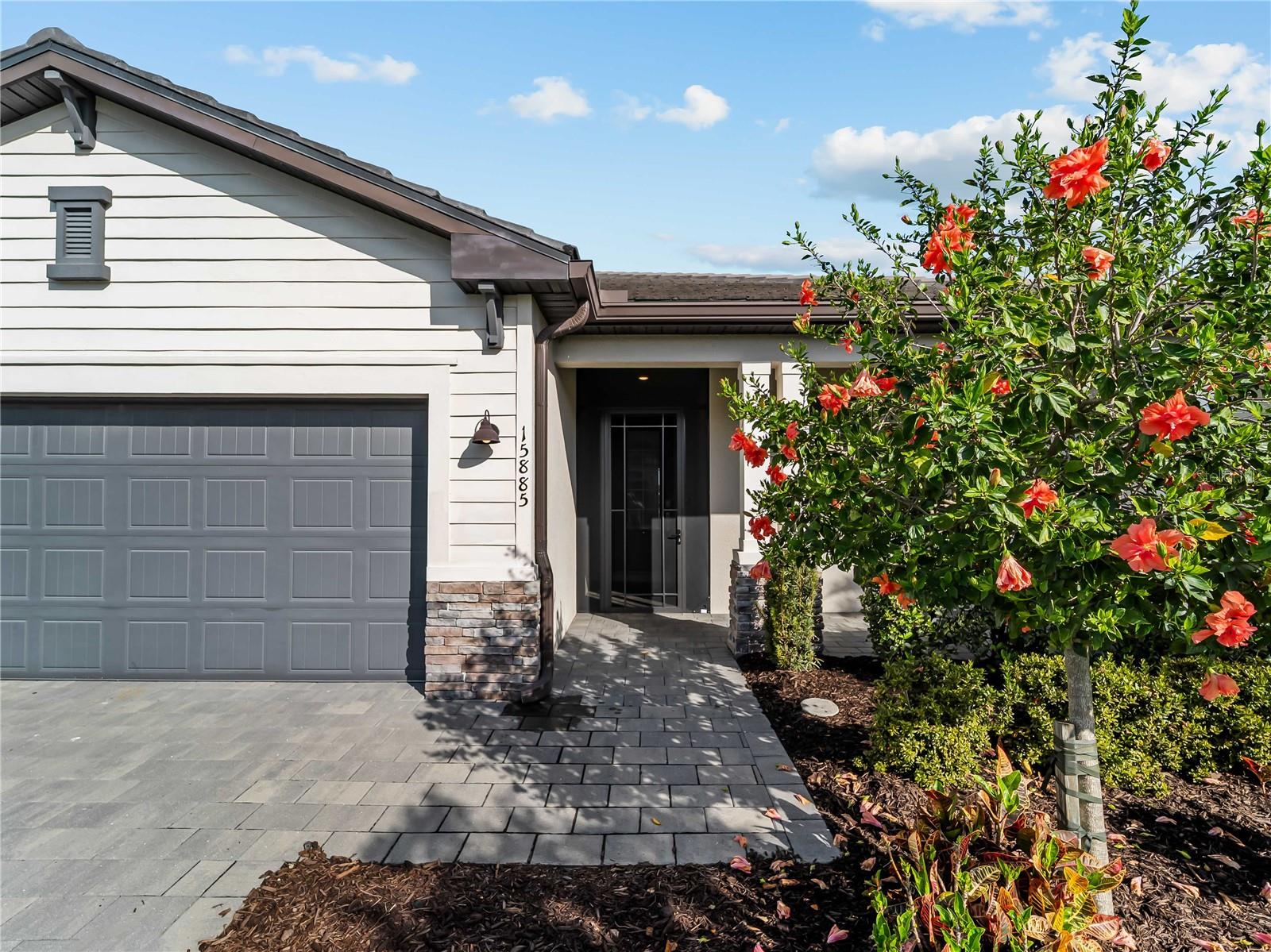 LORRAINE LAKES PH I - Residential