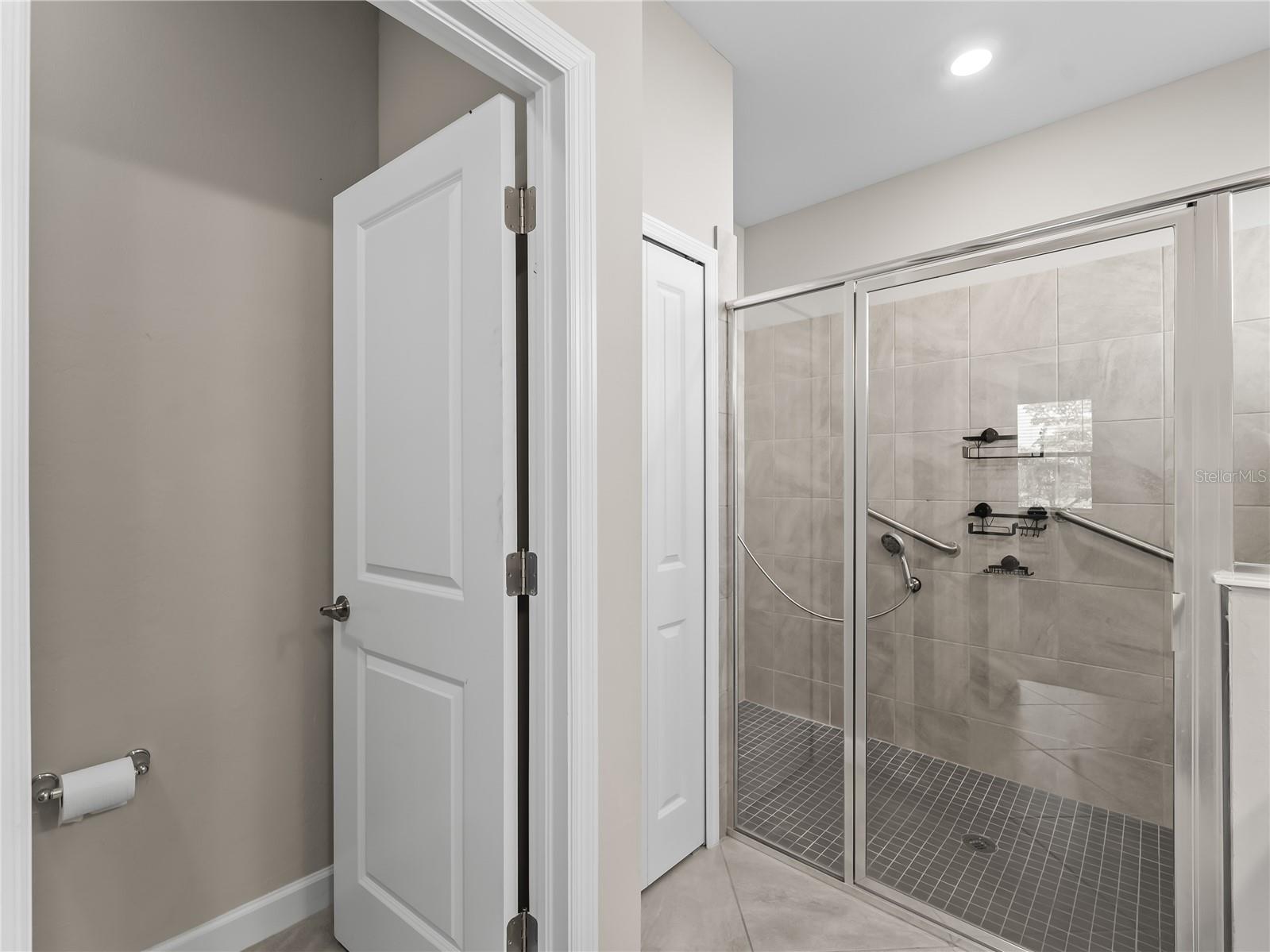 LORRAINE LAKES PH I - Residential