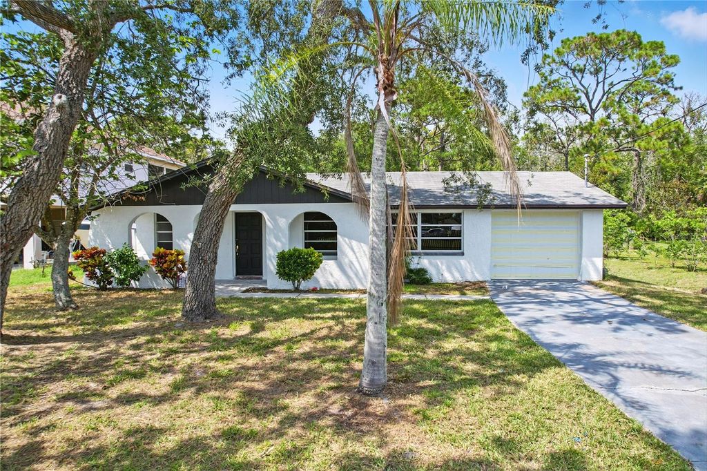 Photo of 8547 Horizon Lane, Hudson, FL 34667 (MLS # P4936201)