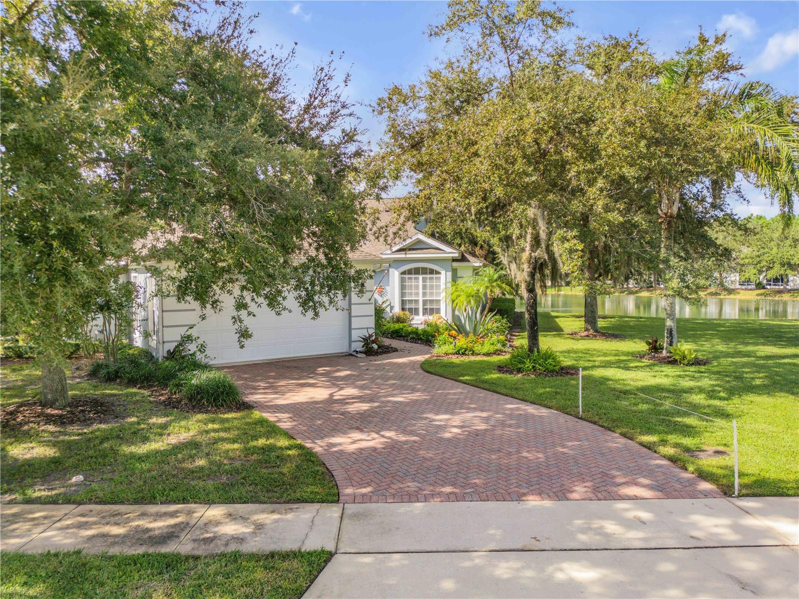 128 BAUER CIRCLE