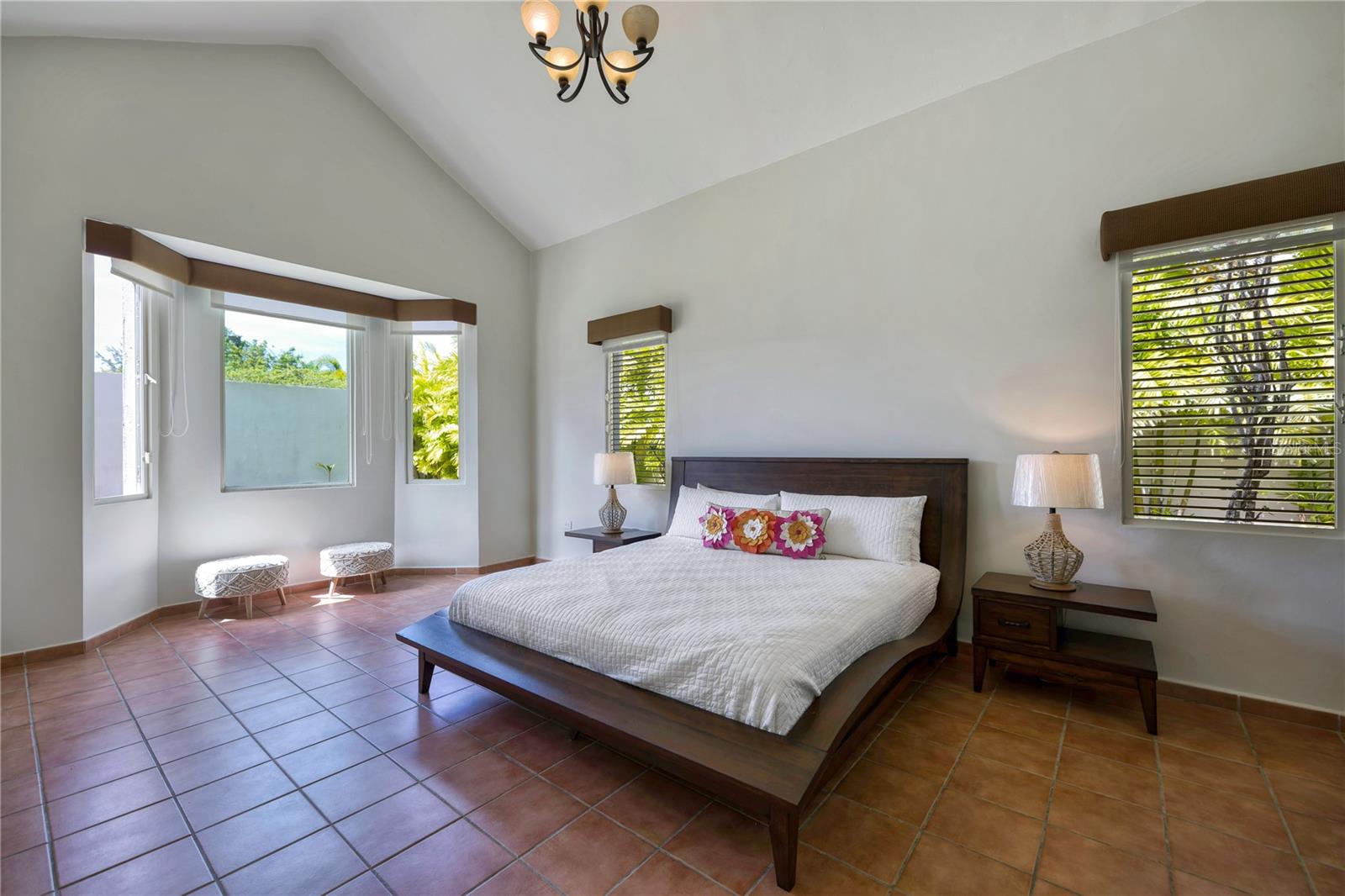 DORADO BEACH EAST - Residential