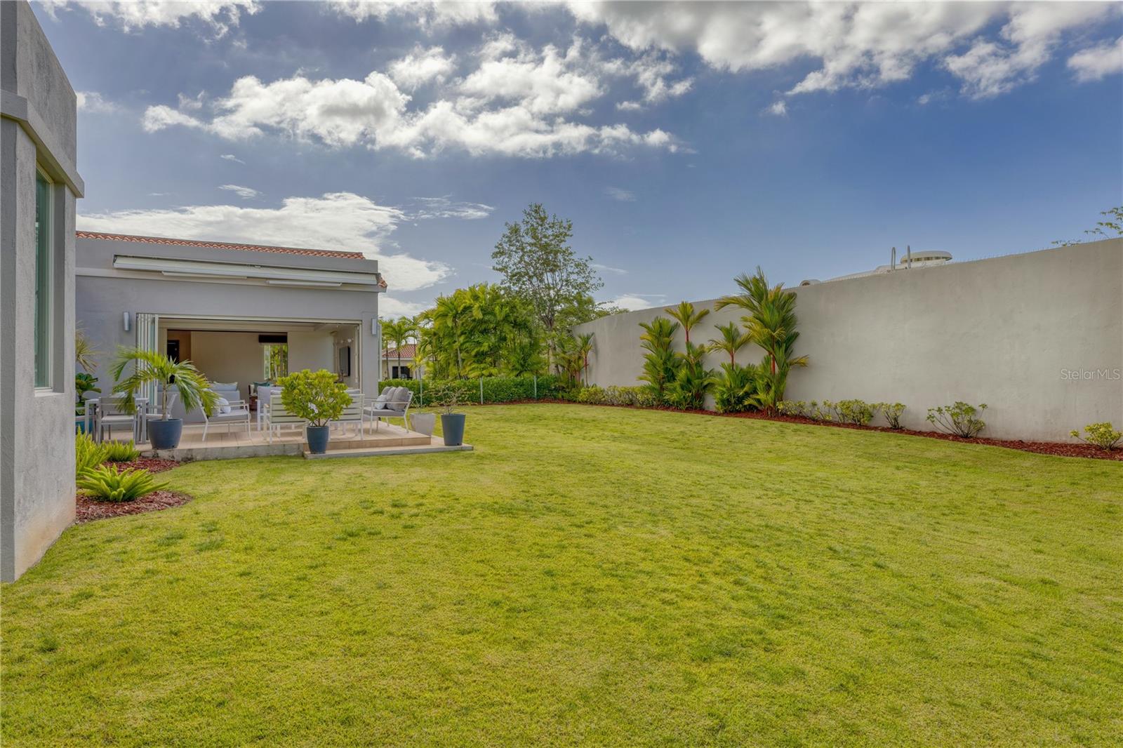 DORADO BEACH EAST - Residential