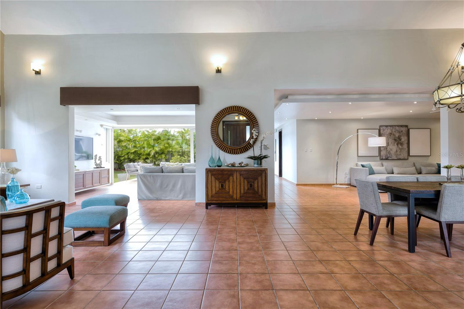 DORADO BEACH EAST - Residential