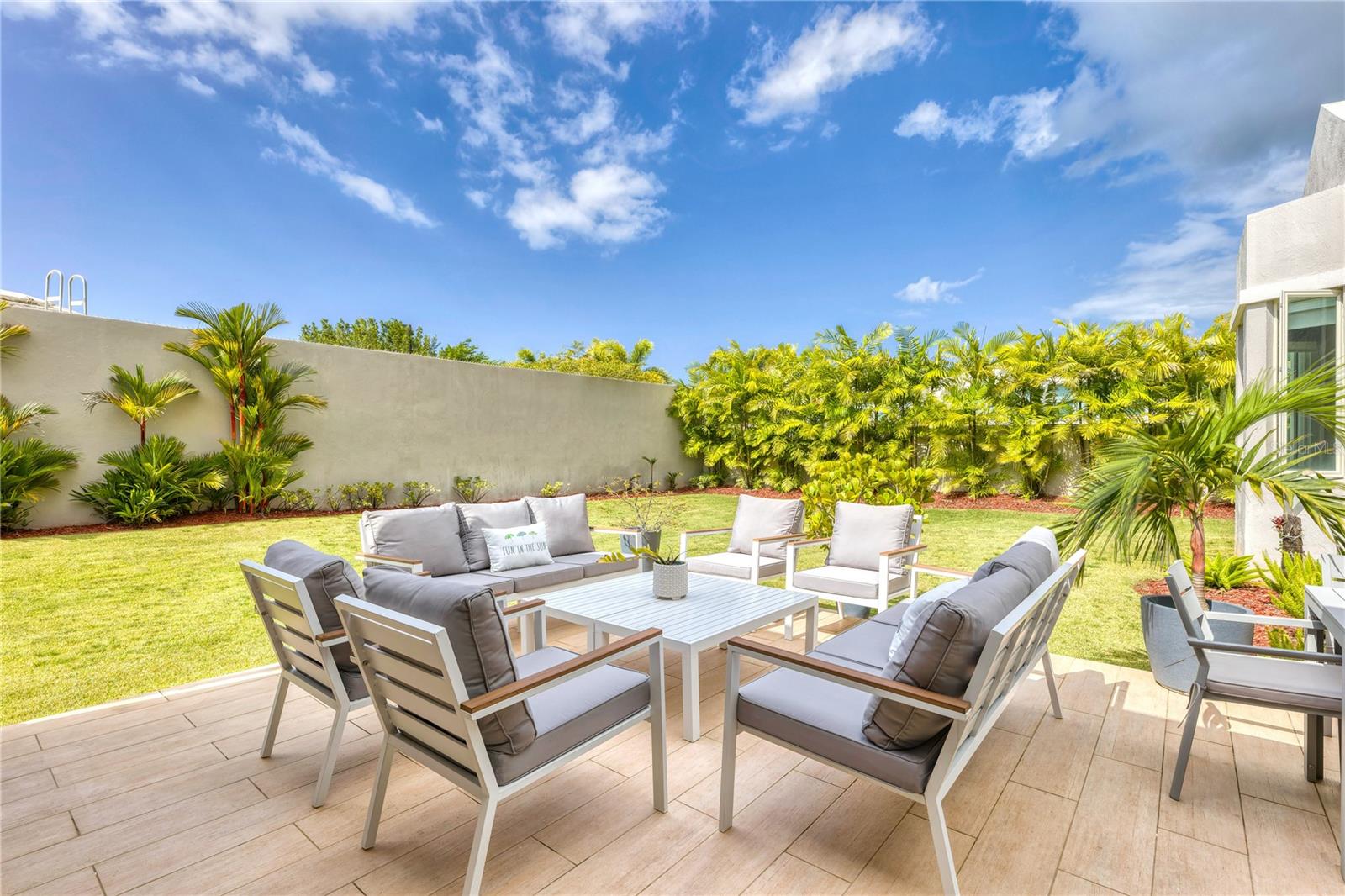 DORADO BEACH EAST - Residential