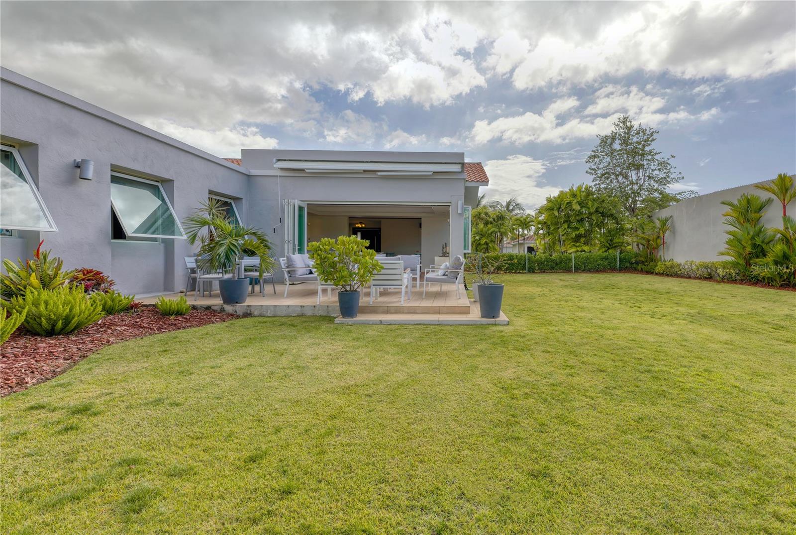 DORADO BEACH EAST - Residential