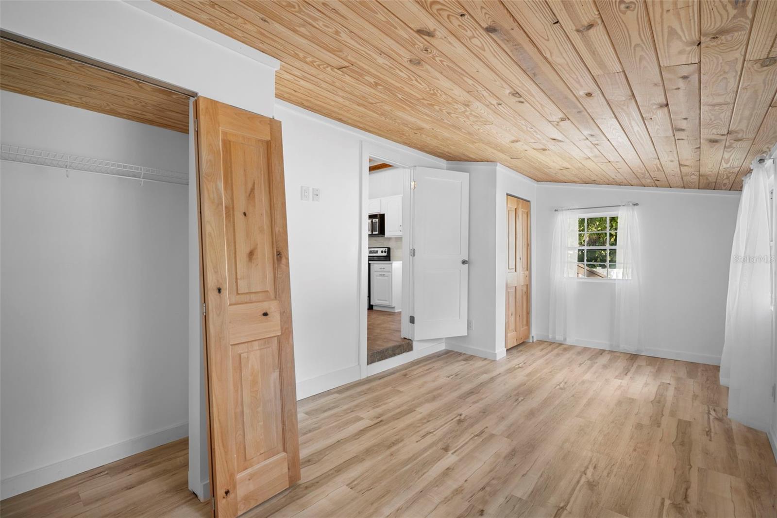 BAYVIEW TERRACE 01 - Residential