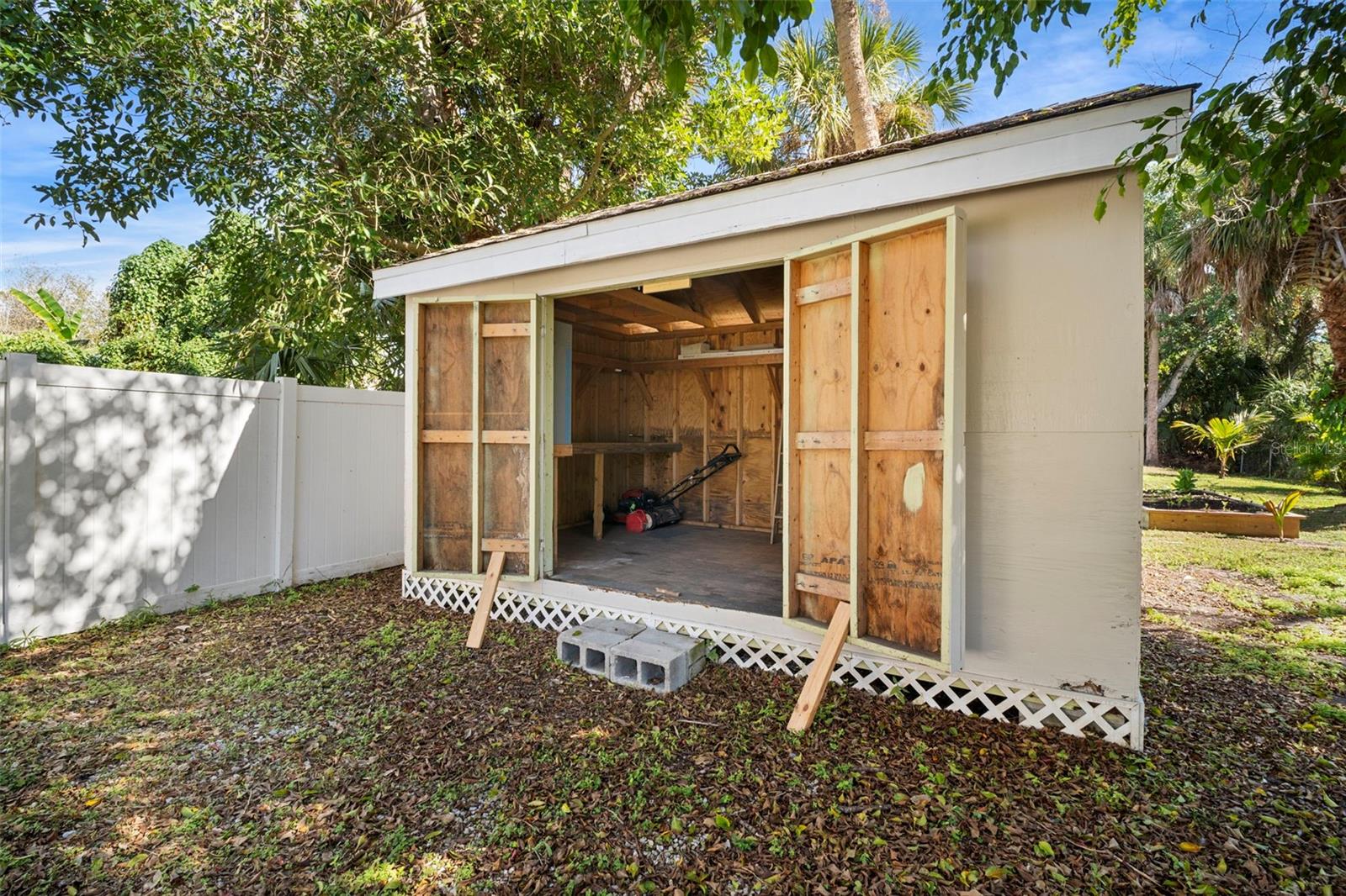 BAYVIEW TERRACE 01 - Residential