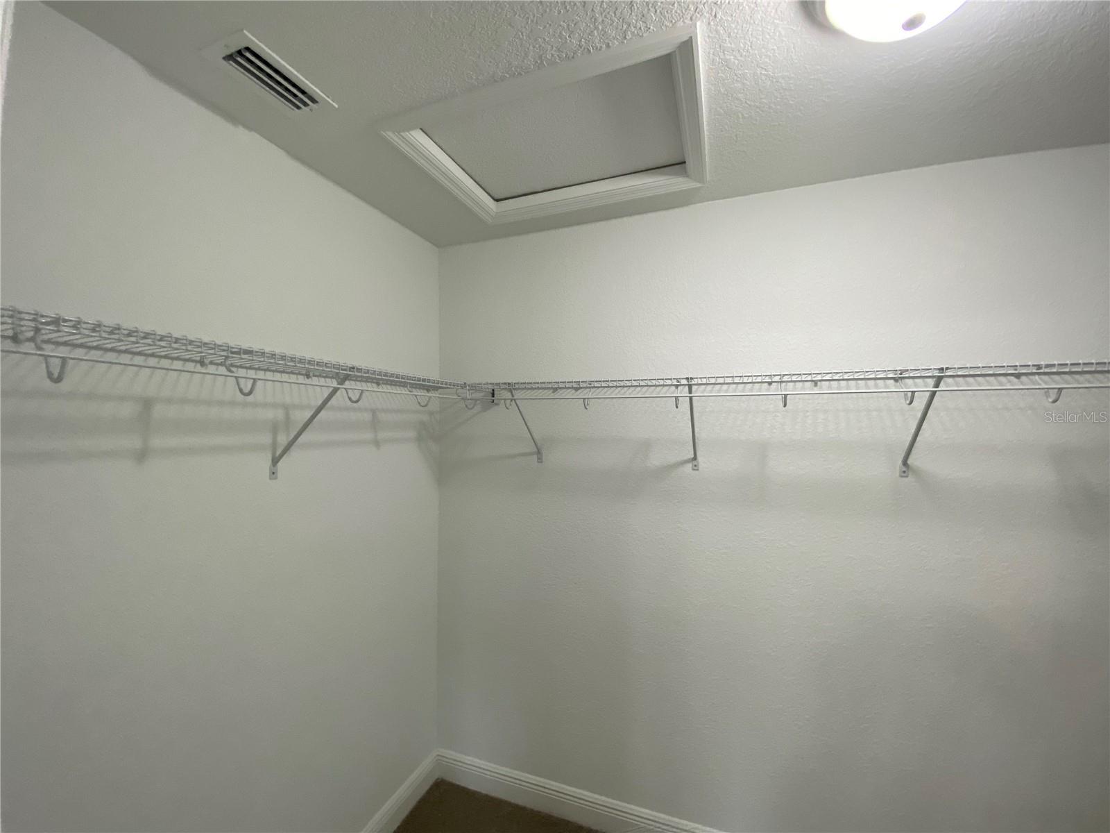 MARION OAKS UN 03 - Residential Lease