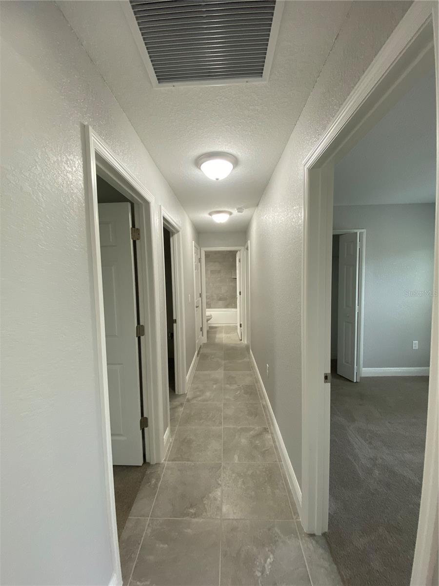 MARION OAKS UN 03 - Residential Lease