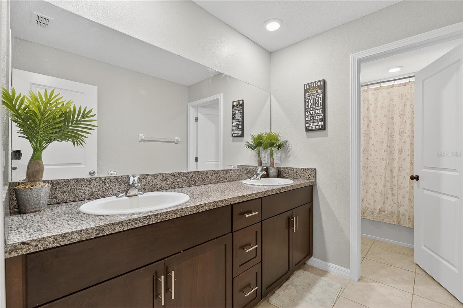 SOUTH FORK TR U - Residential