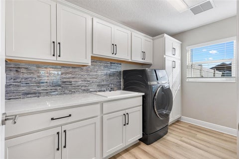Tiny photo for 1386 Kenneth Street, The Villages, FL 34762 (MLS # G5119251)