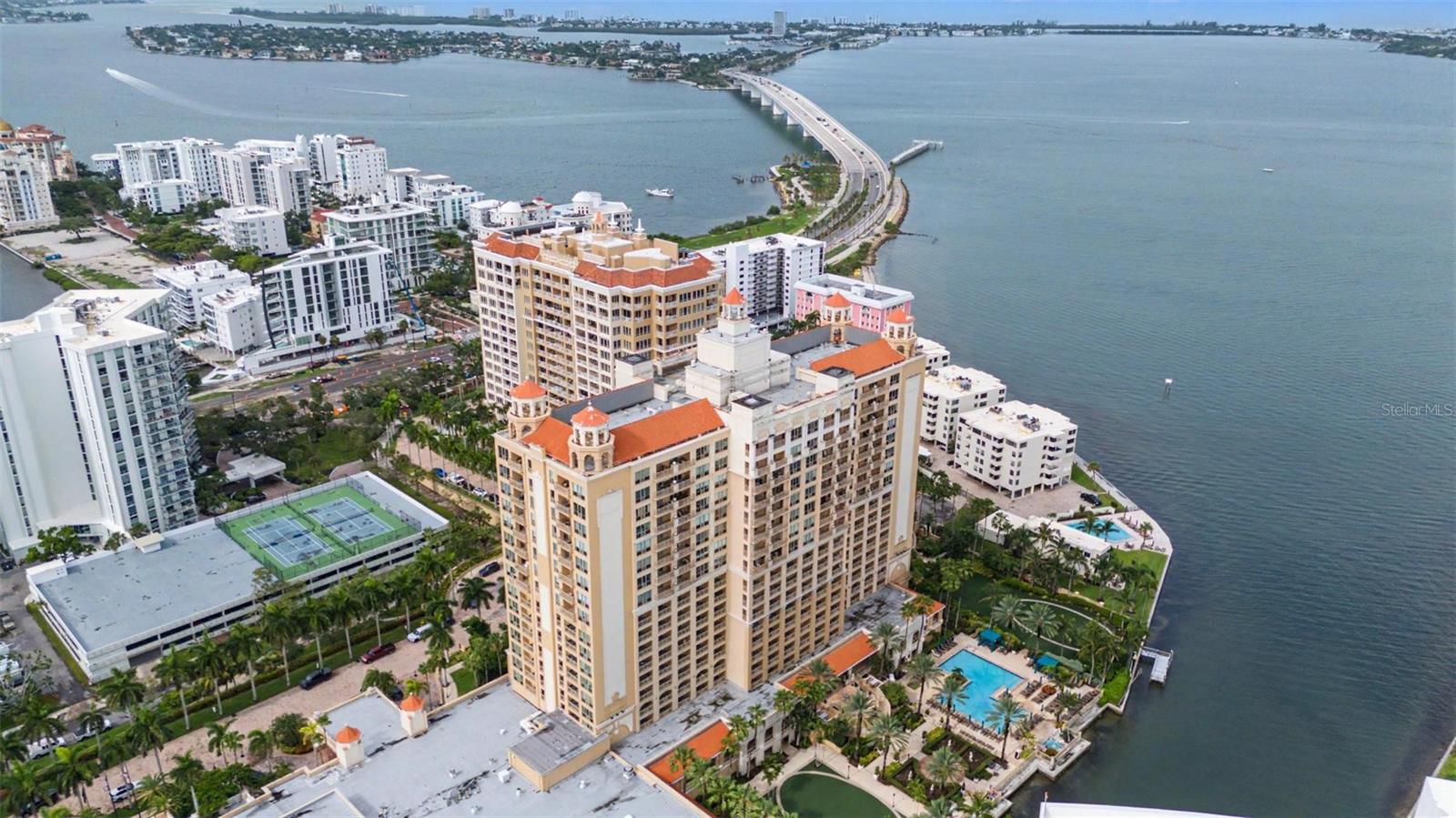 1111 RITZ CARLTON DRIVE 1004