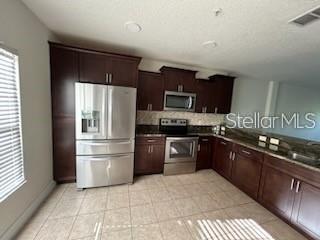 JESUPS RESERVE TWNHMS REP - Residential Lease